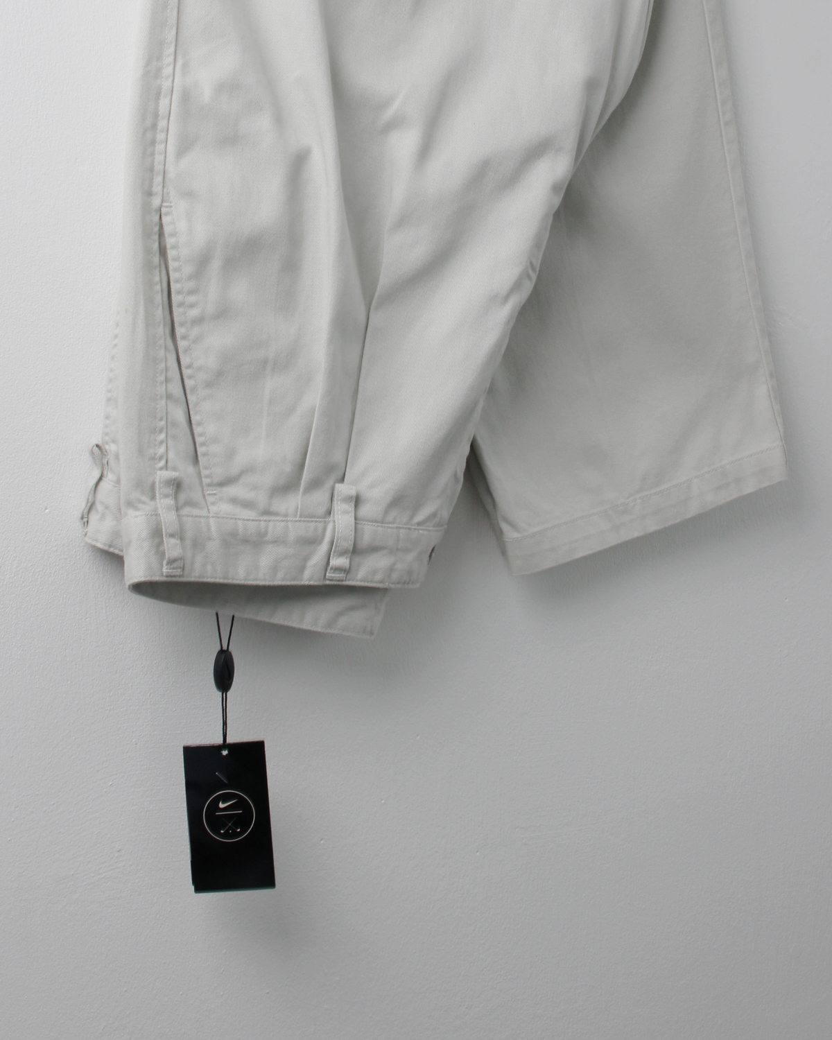 90s Nike Cream Pleated Golf Trousers (36W 36L)