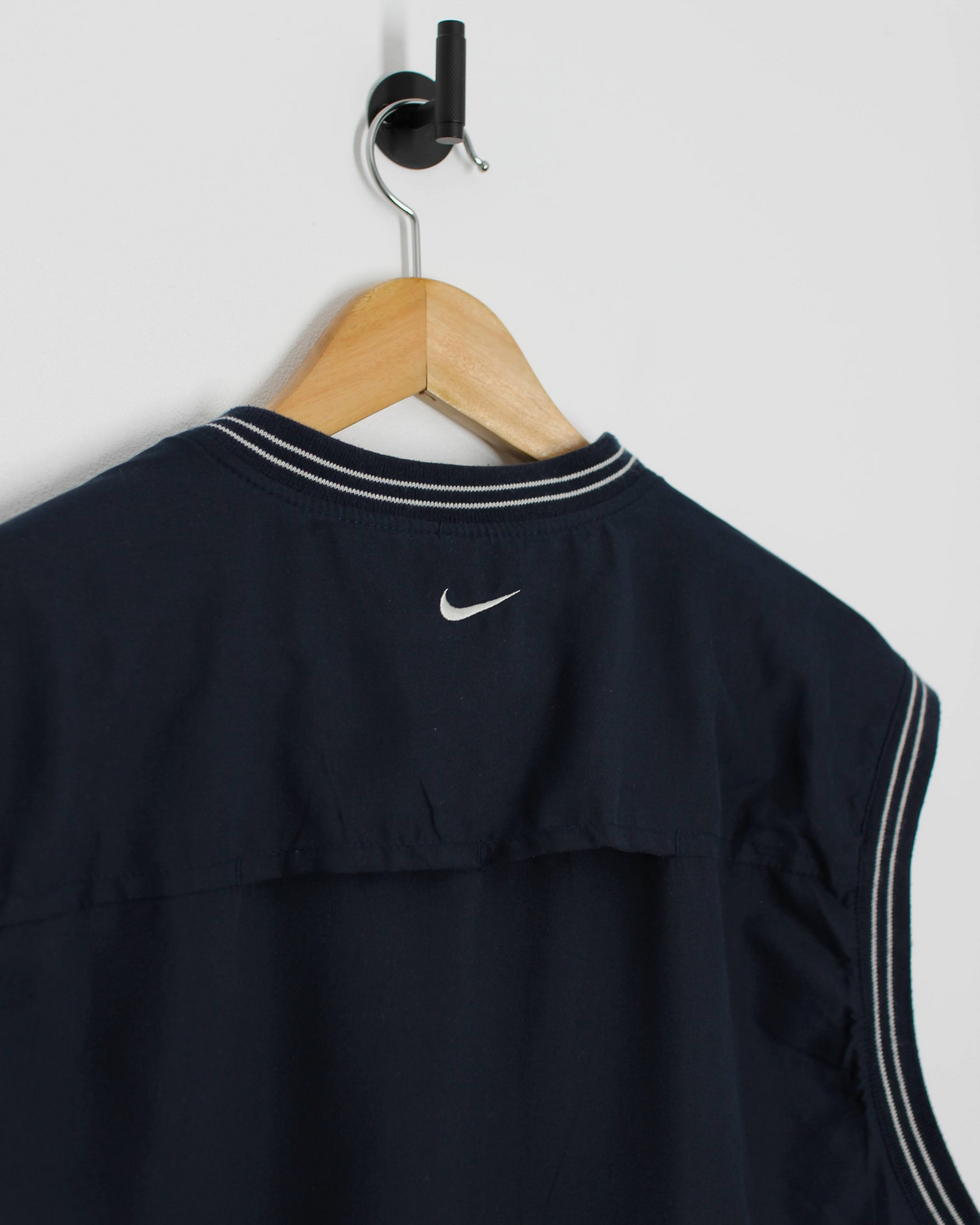00s Nike Navy V-Neck Golf Vest (L)
