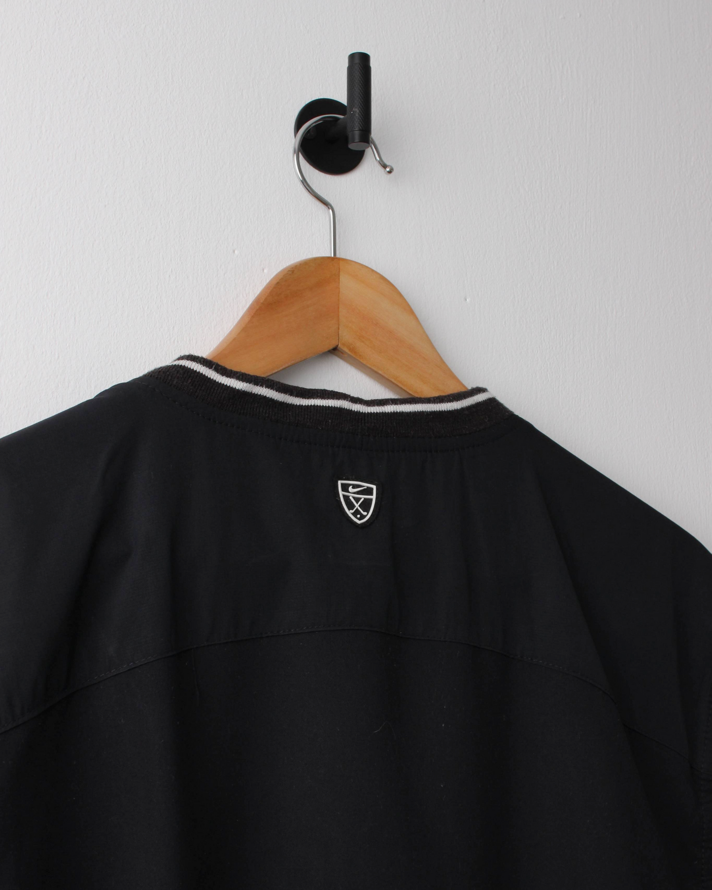 00s Nike Shield Logo Black Golf Vest (XL)