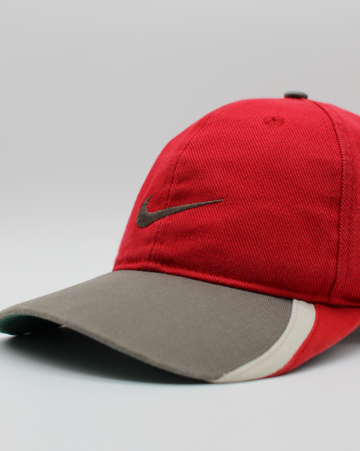 90s Nike Red & Grey Cap