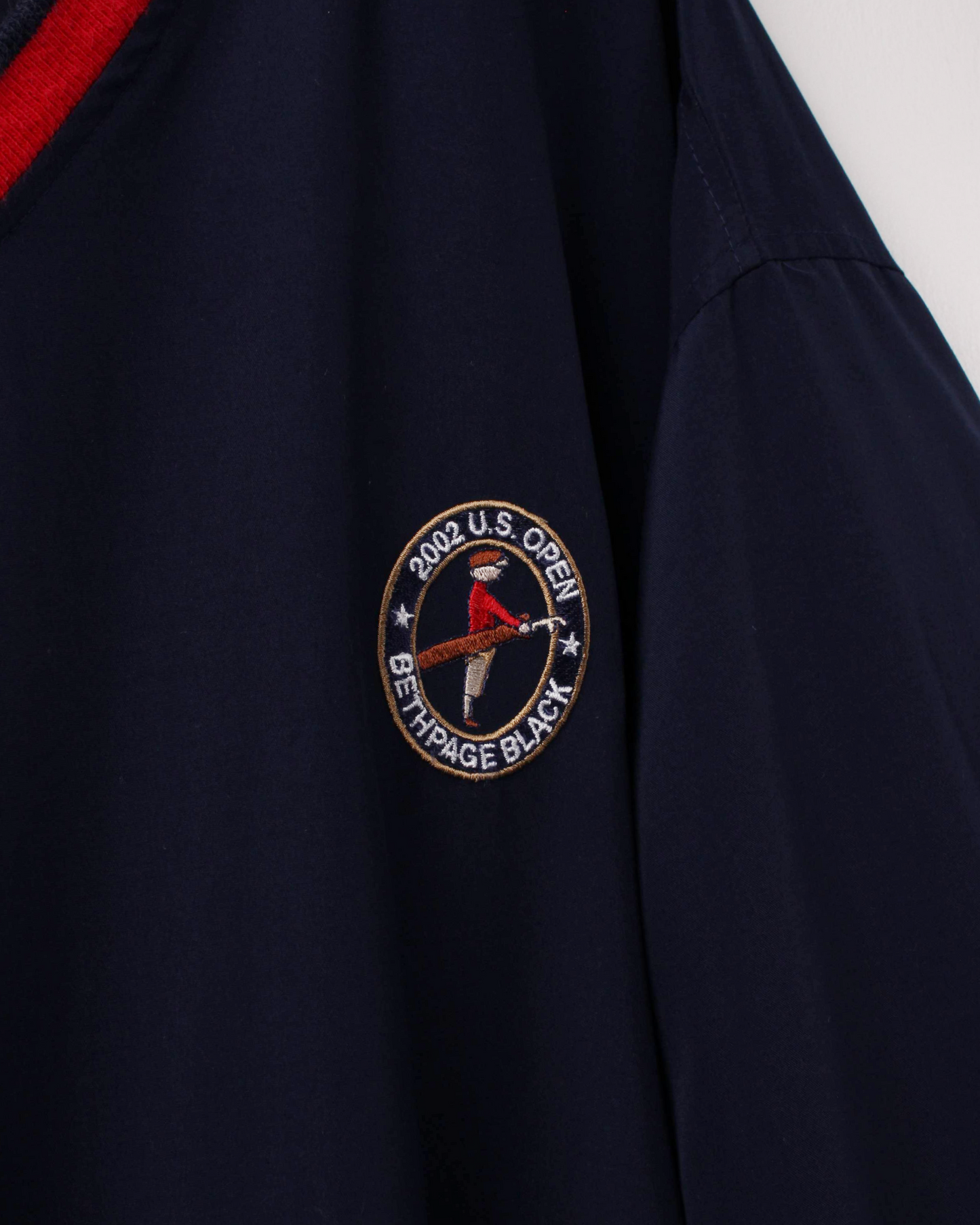 2002 US Open Bethpage Black Navy & Red V-Neck Windbreaker (XL)