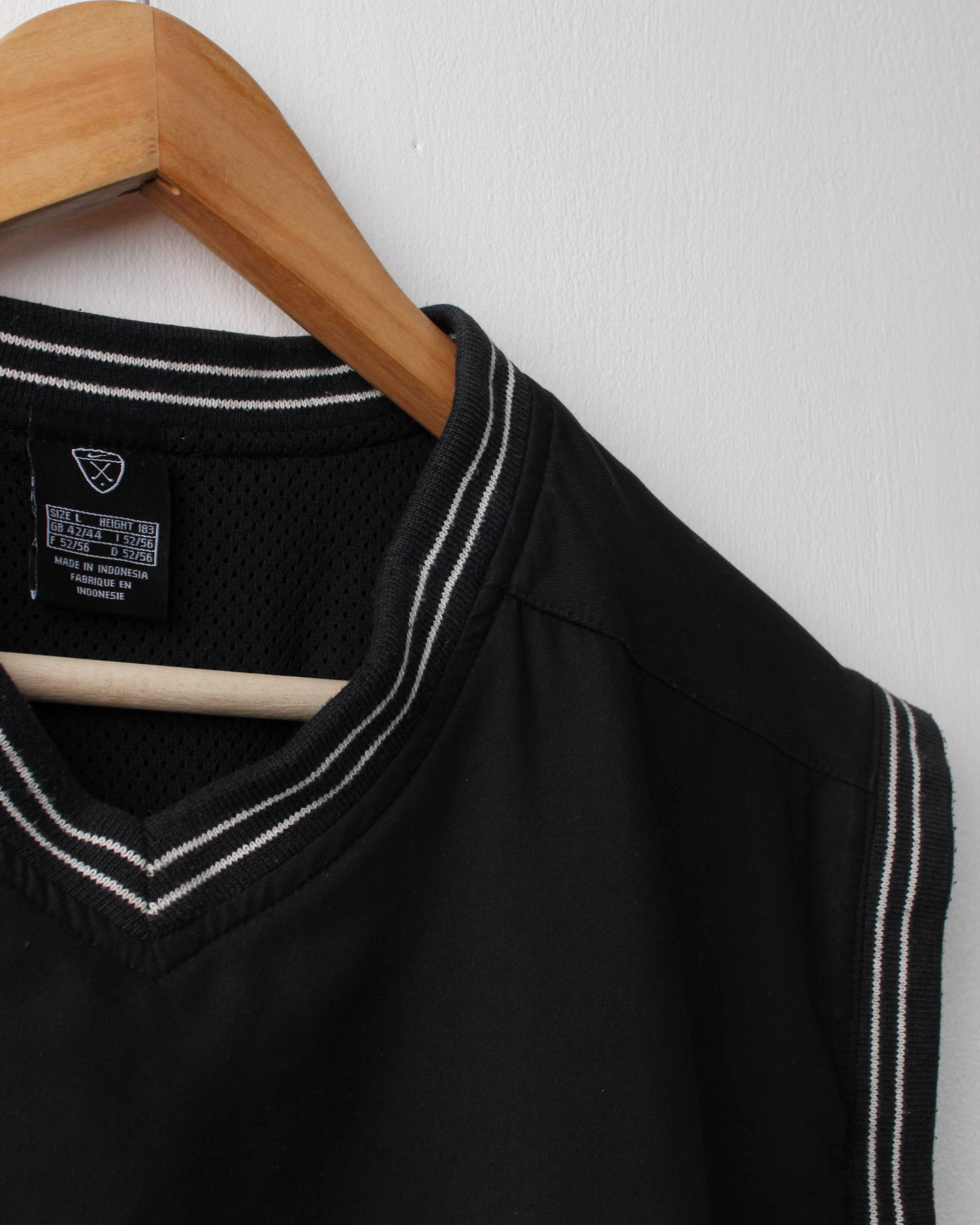 00s Nike Black & White Windbreaker Golf Vest (L)