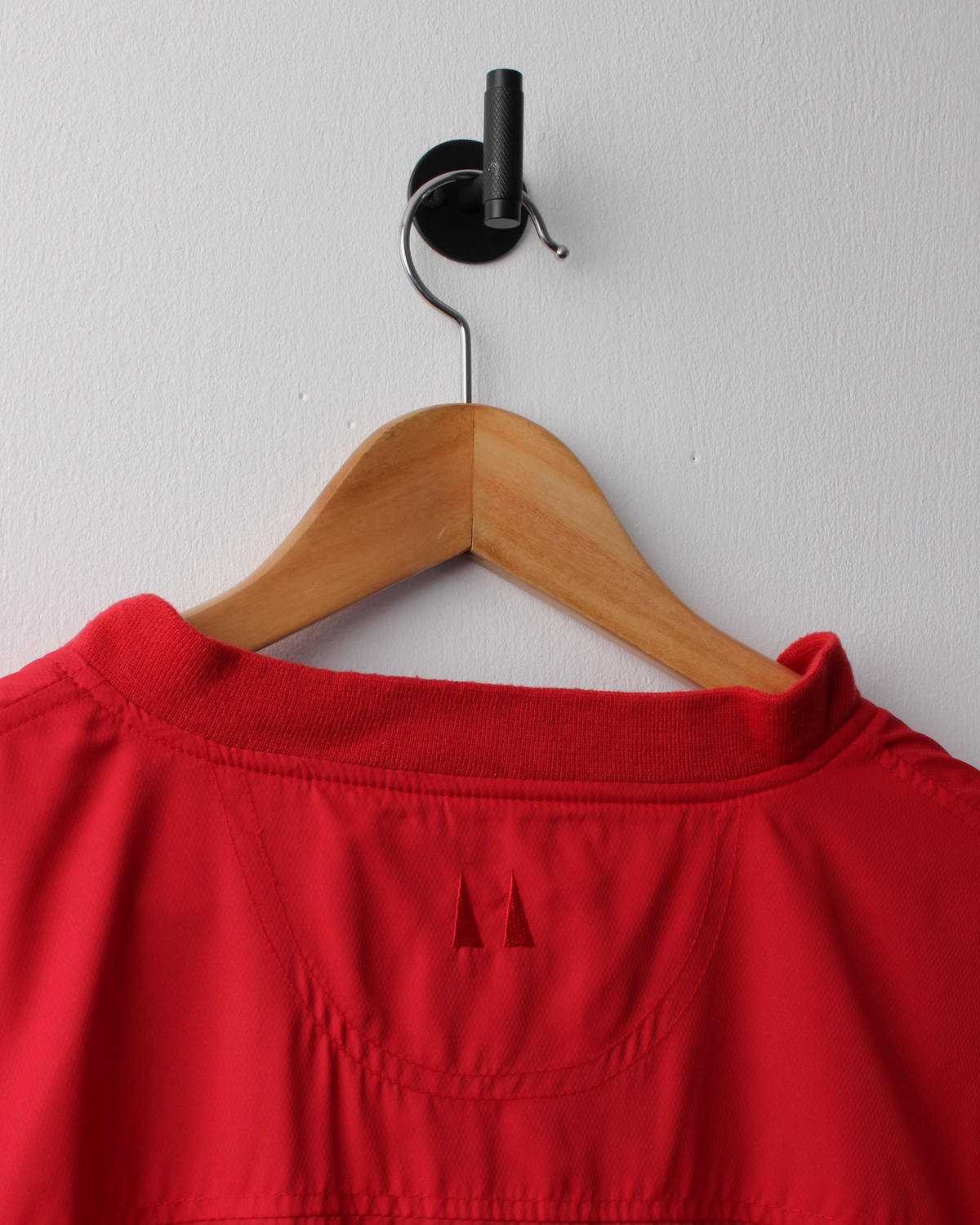 00s Greg Norman Red V-Neck Windbreaker (L)