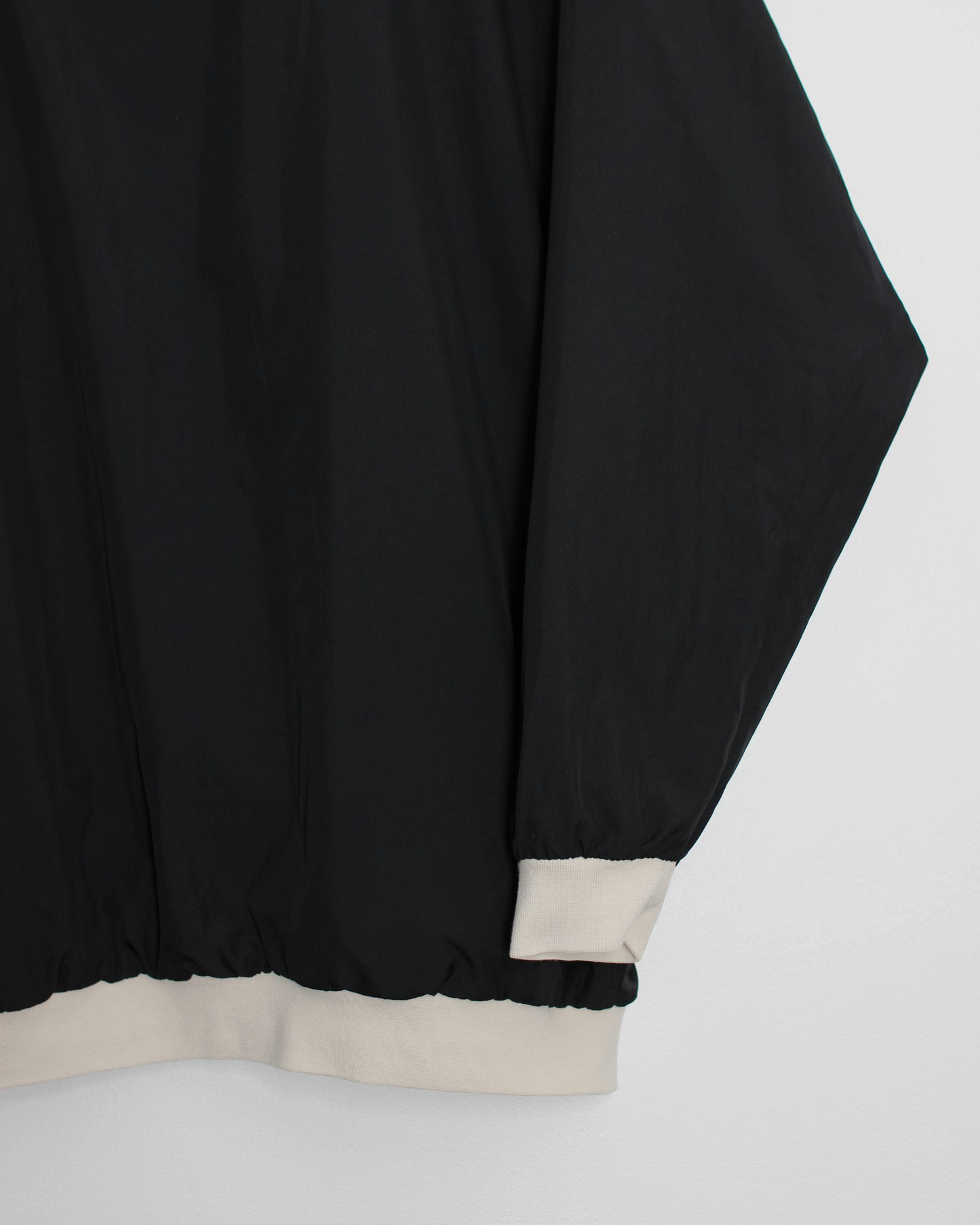 00s Nike Shield Logo Reversible Cream/Black Pullover (M)