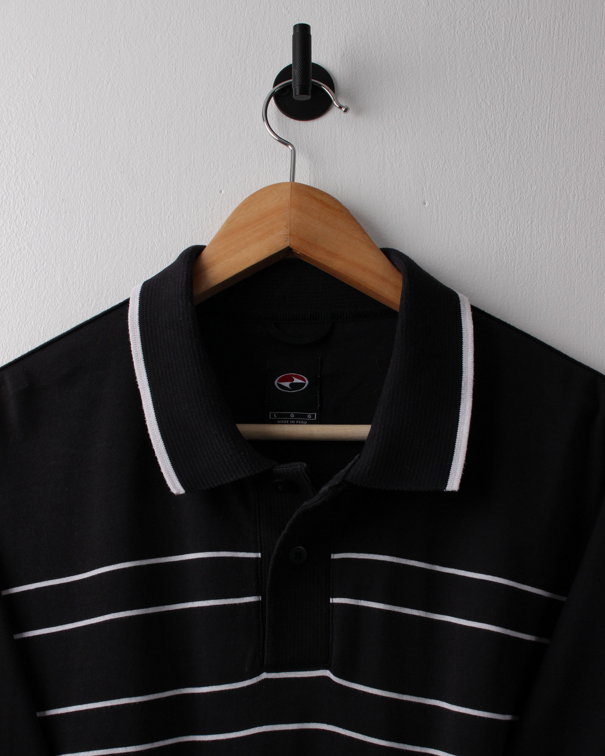 90s Nike Tiger Woods Yin Yang Black & Red Polo (L)