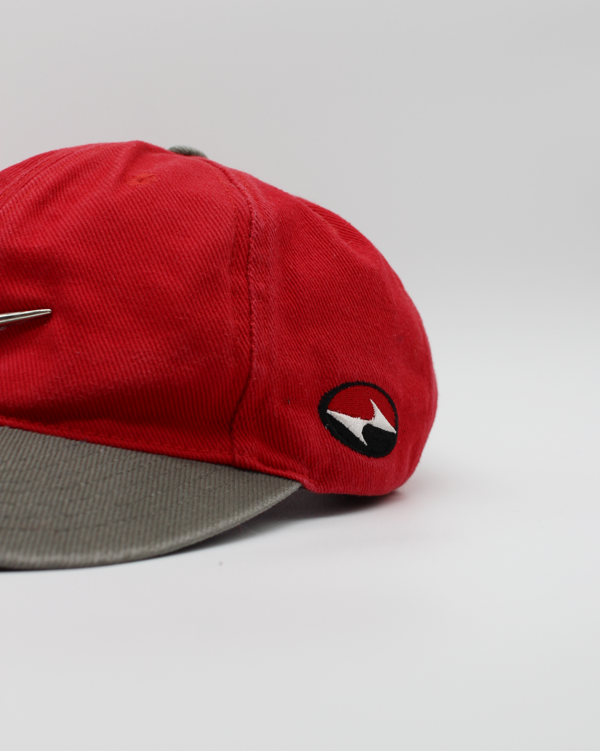 90s Nike Tiger Woods Yin Yang Red & Grey Cap
