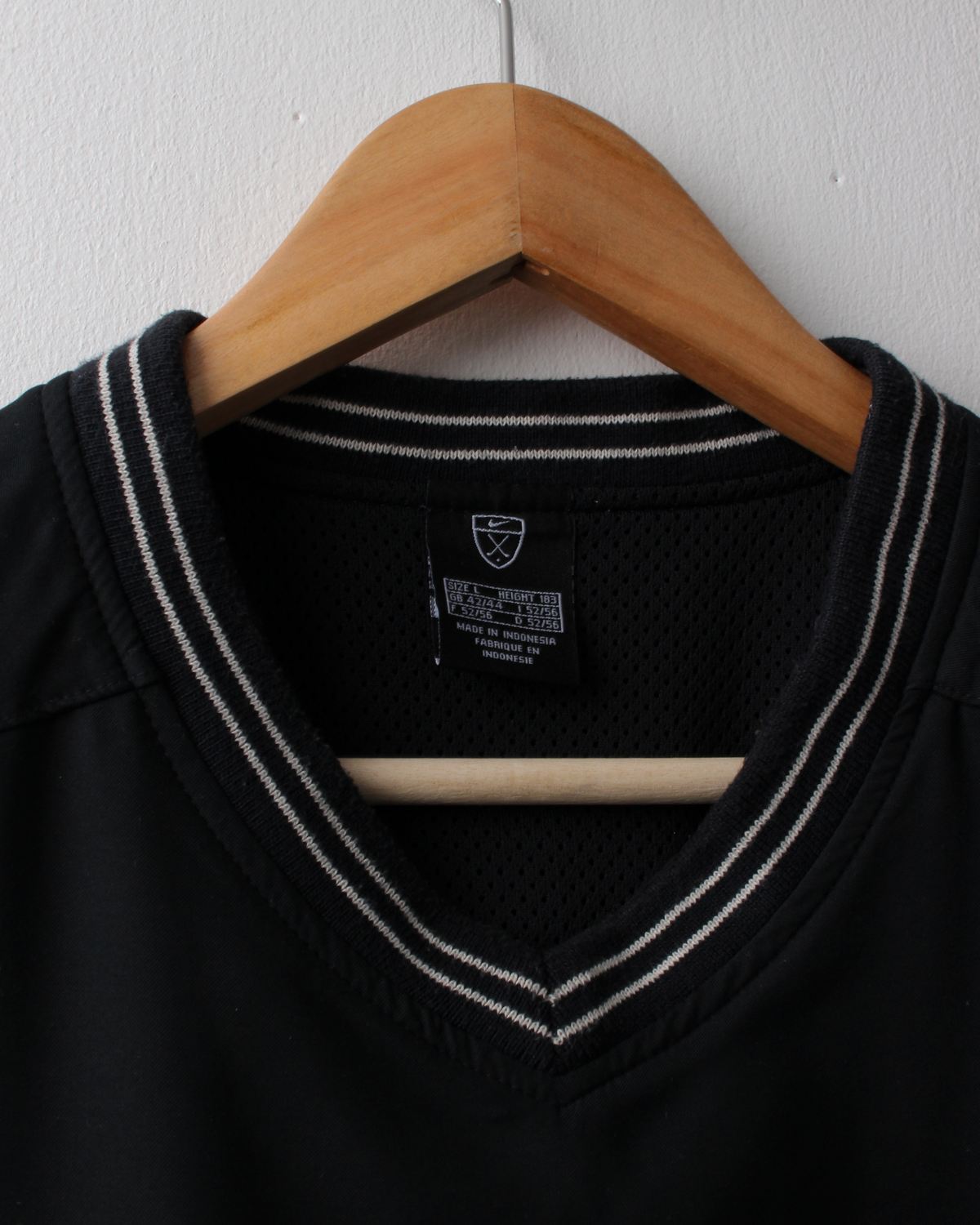 00s Nike Black & White Windbreaker Golf Vest (L)