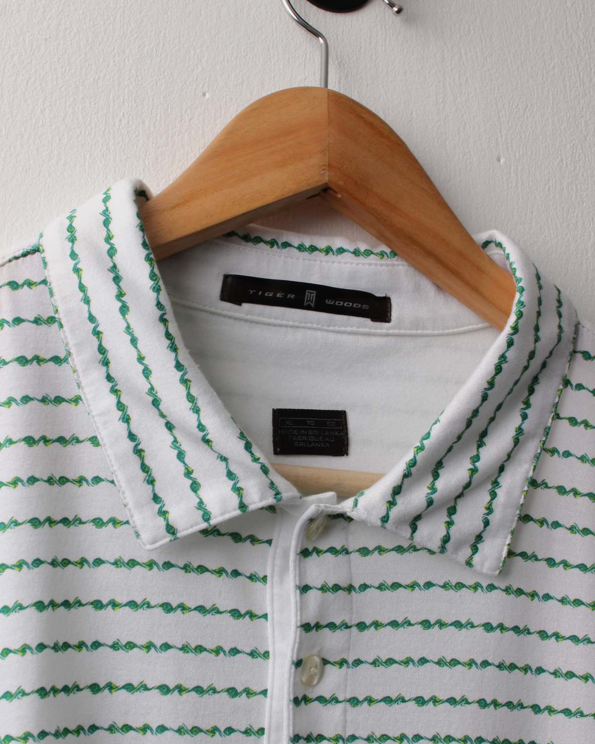 00s Nike Tiger Woods White & Green Patterned Polo (XL)
