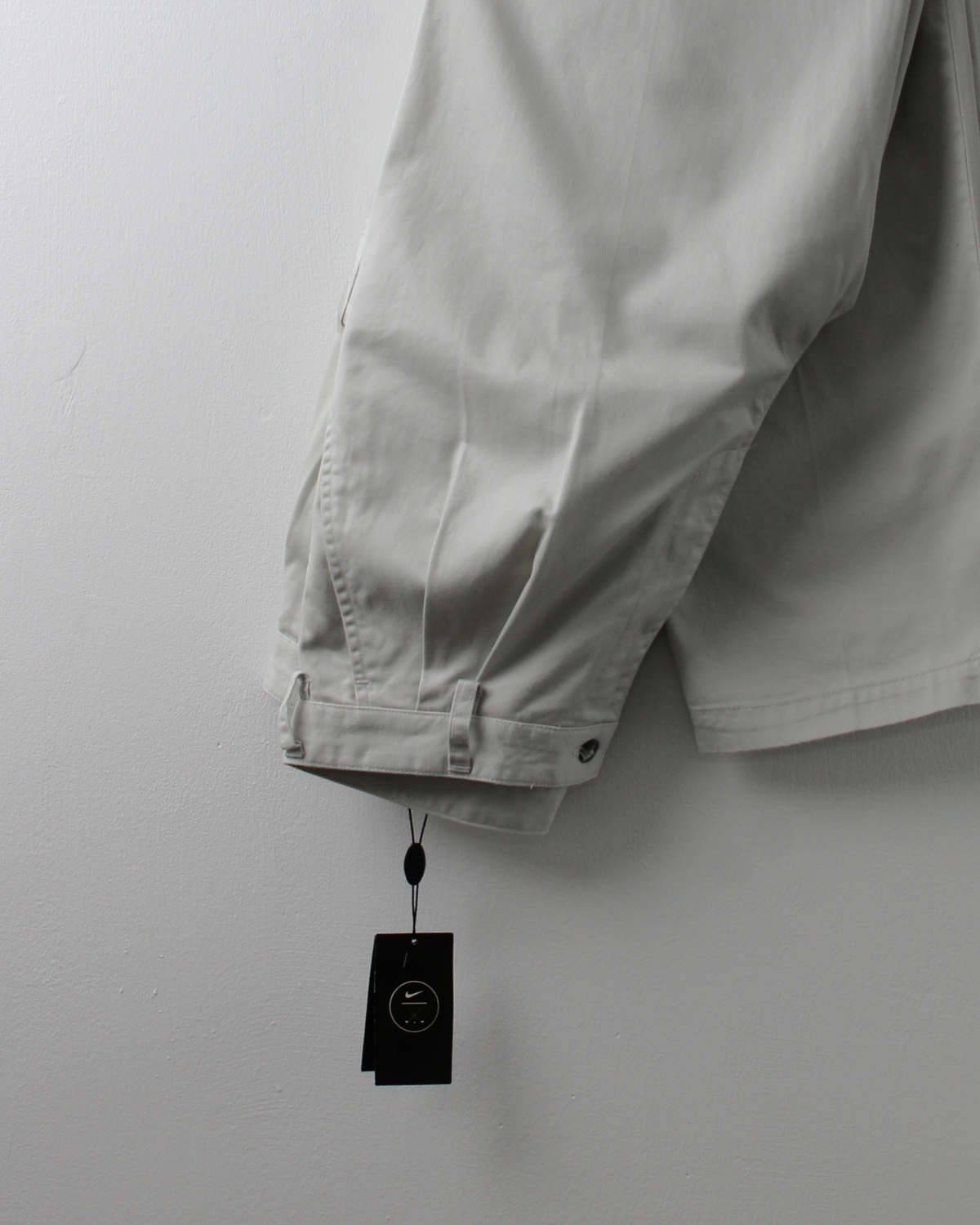 90s Nike Golf Cream Pleated Golf Trousers with Tags (30W 30L)
