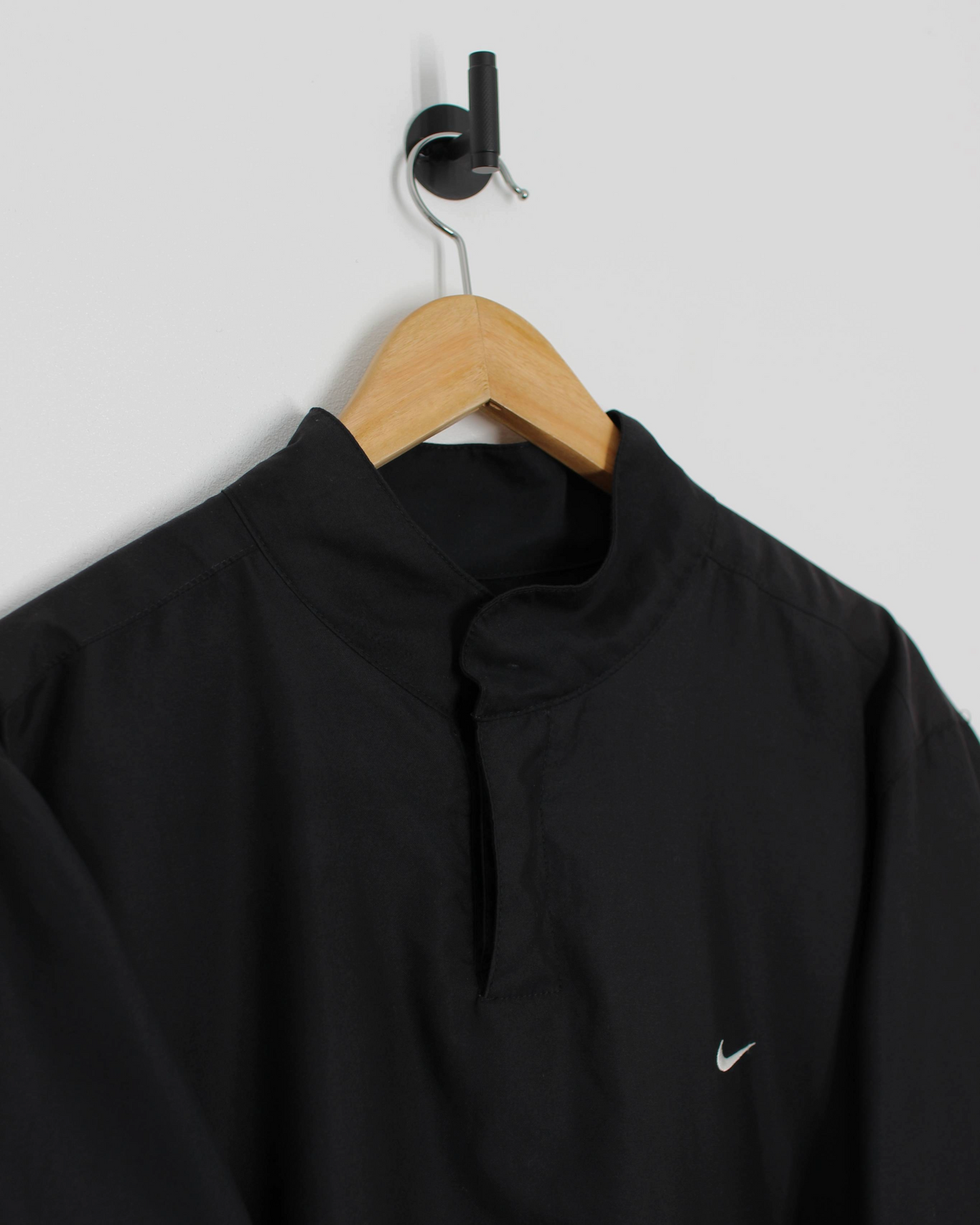 00s Nike Black Short Sleeve Windbreaker (L)
