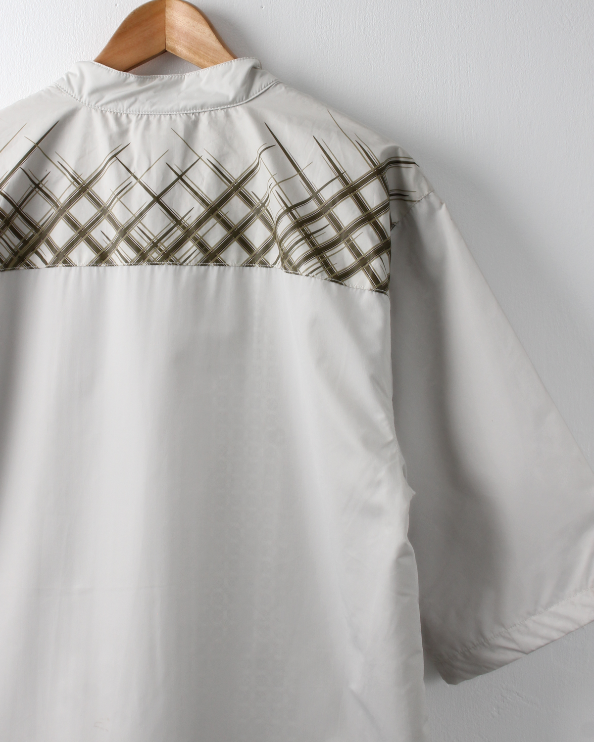 00s Oakley Cream Patterned Short Sleeve Windbreaker with Tags (S)