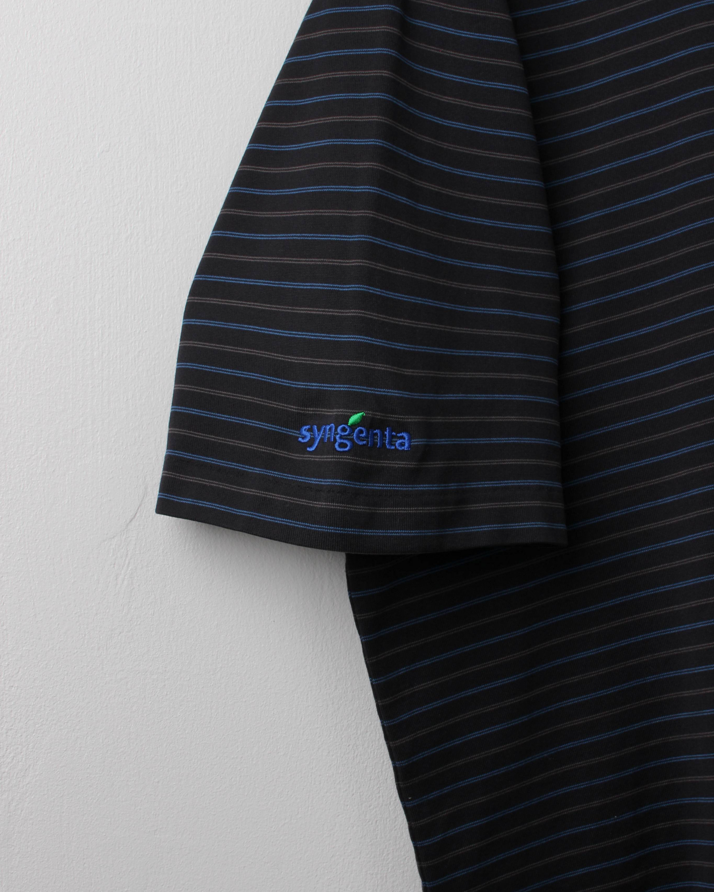 00s Nike Tiger Woods Black & Blue Striped Polo (L)