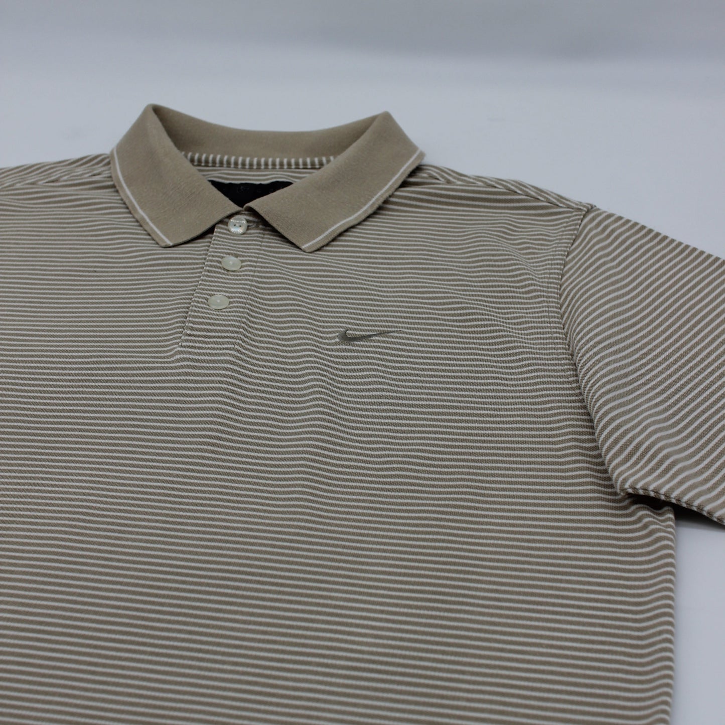Nike Beige/White Striped Polo-Shirt (M)