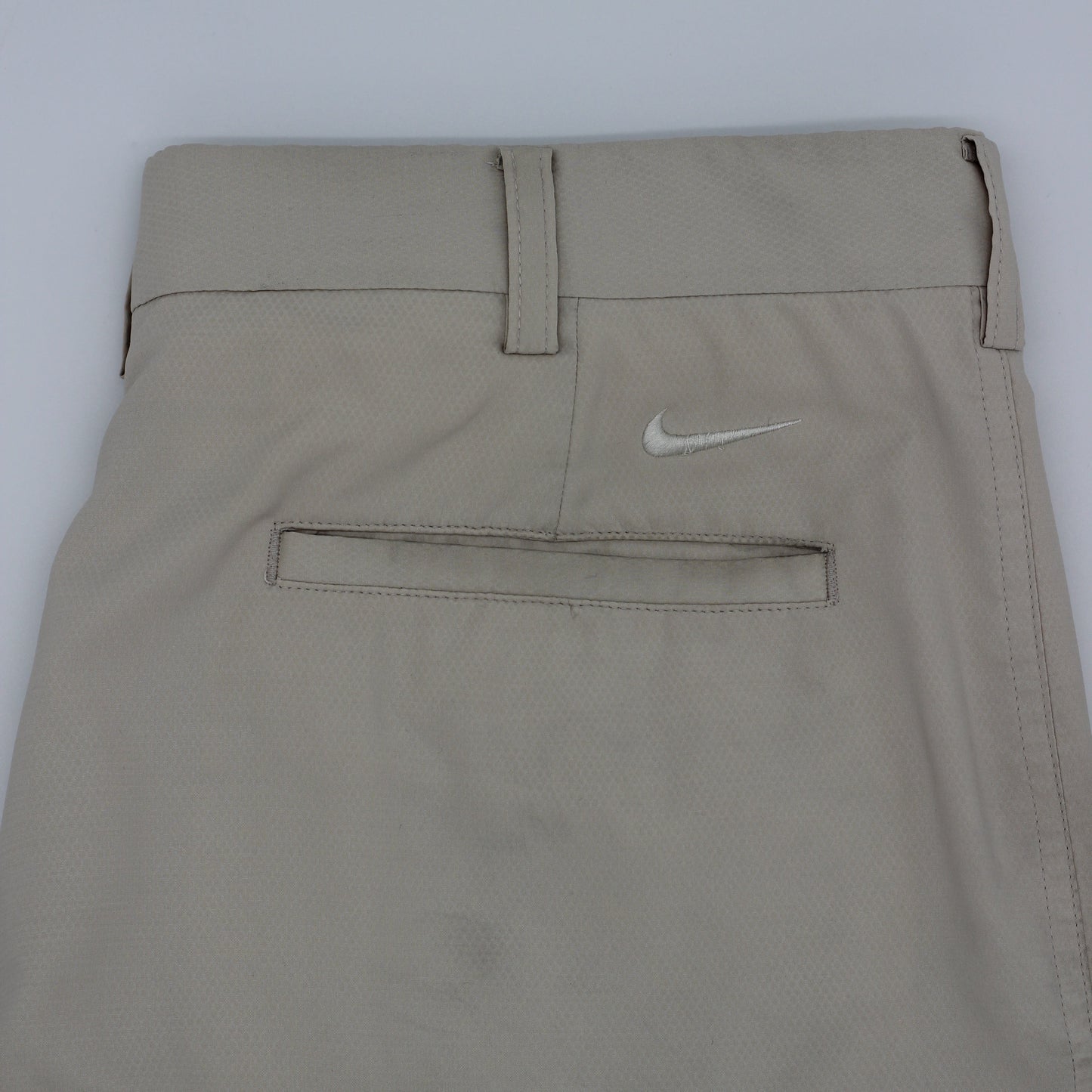 Nike Golf Beige Shorts (M, 34W)