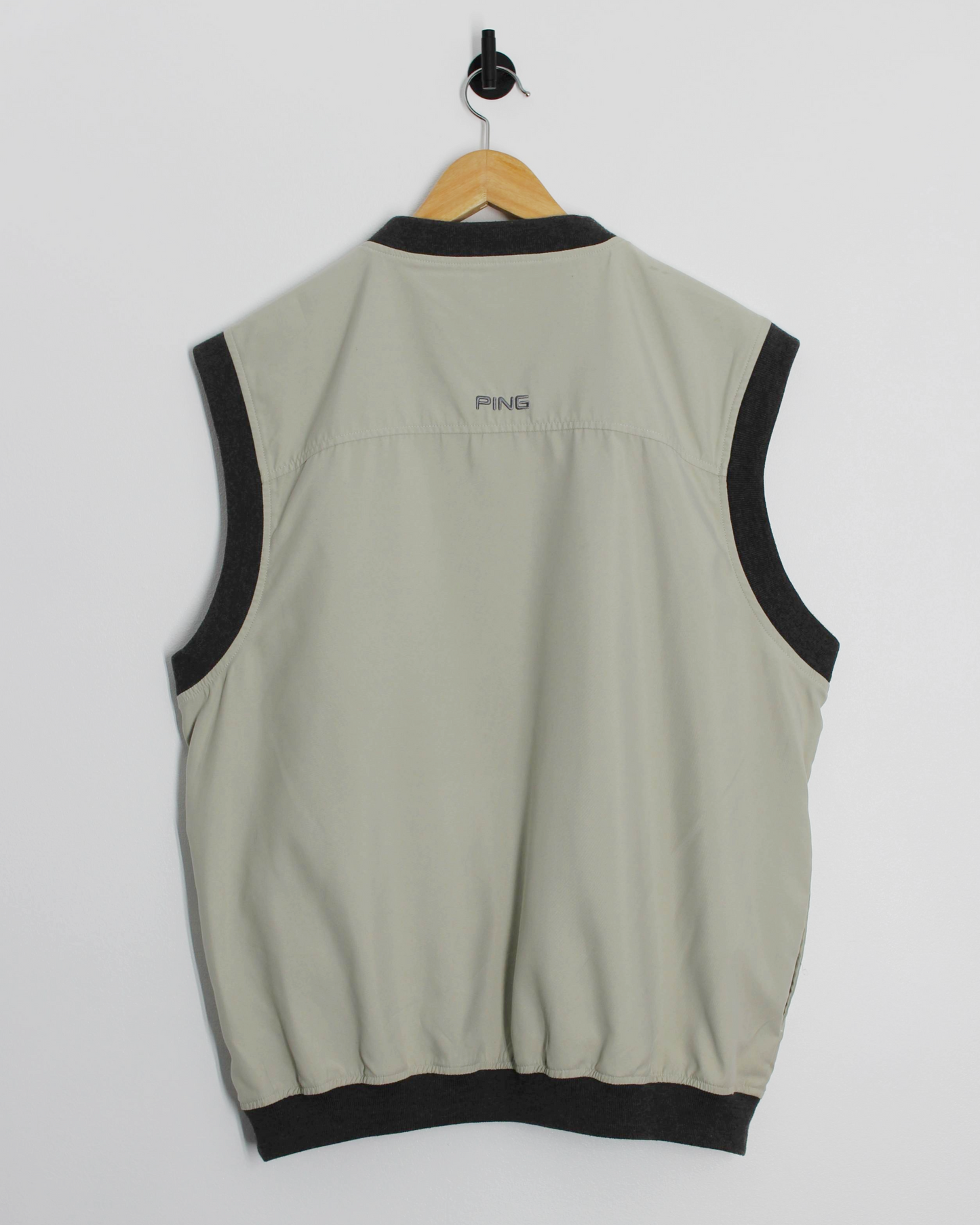 00s Ping Beige/Grey V-Neck Golf Vest (L)