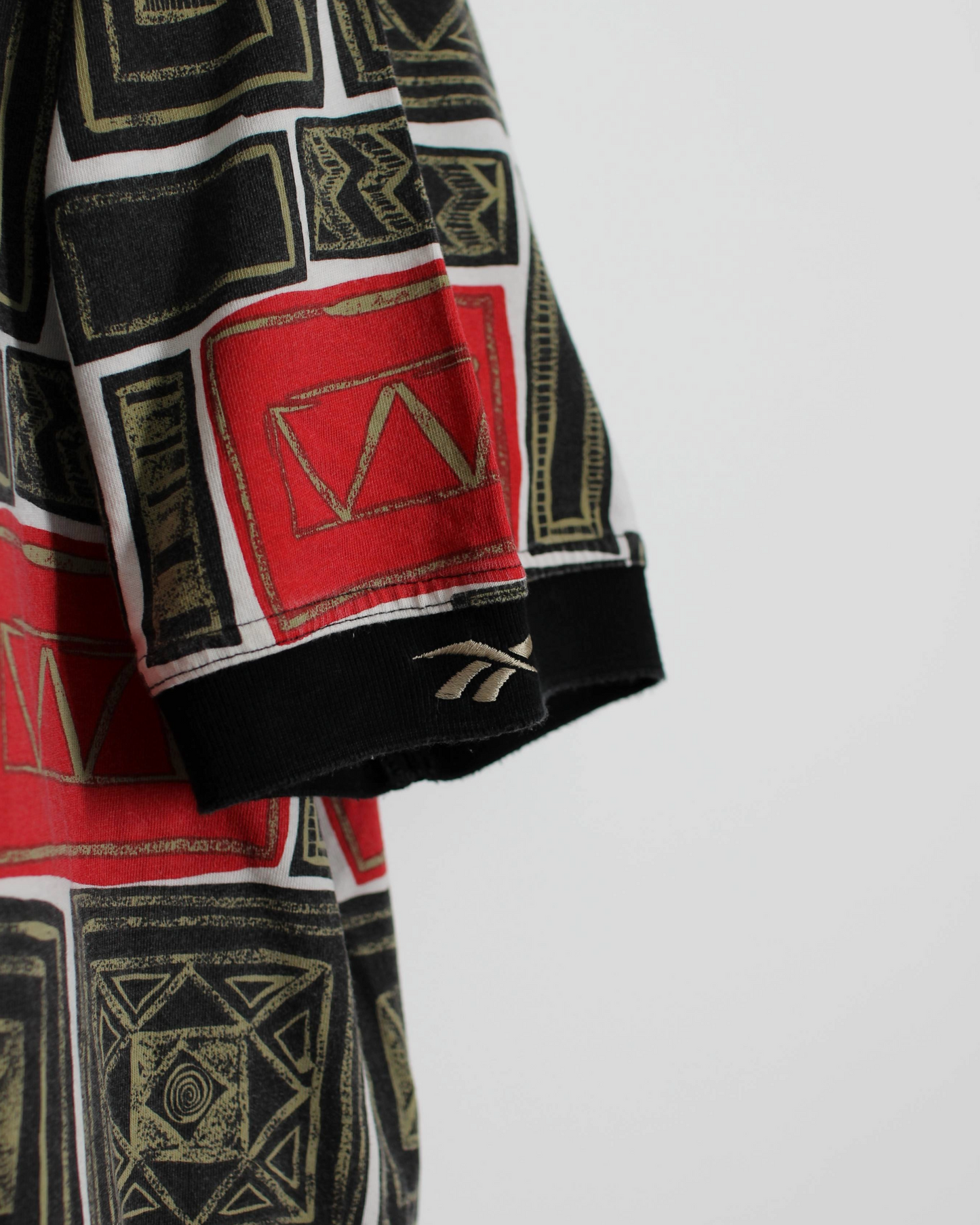 90s Reebok Abstract Red/Black Polo-Shirt (L)