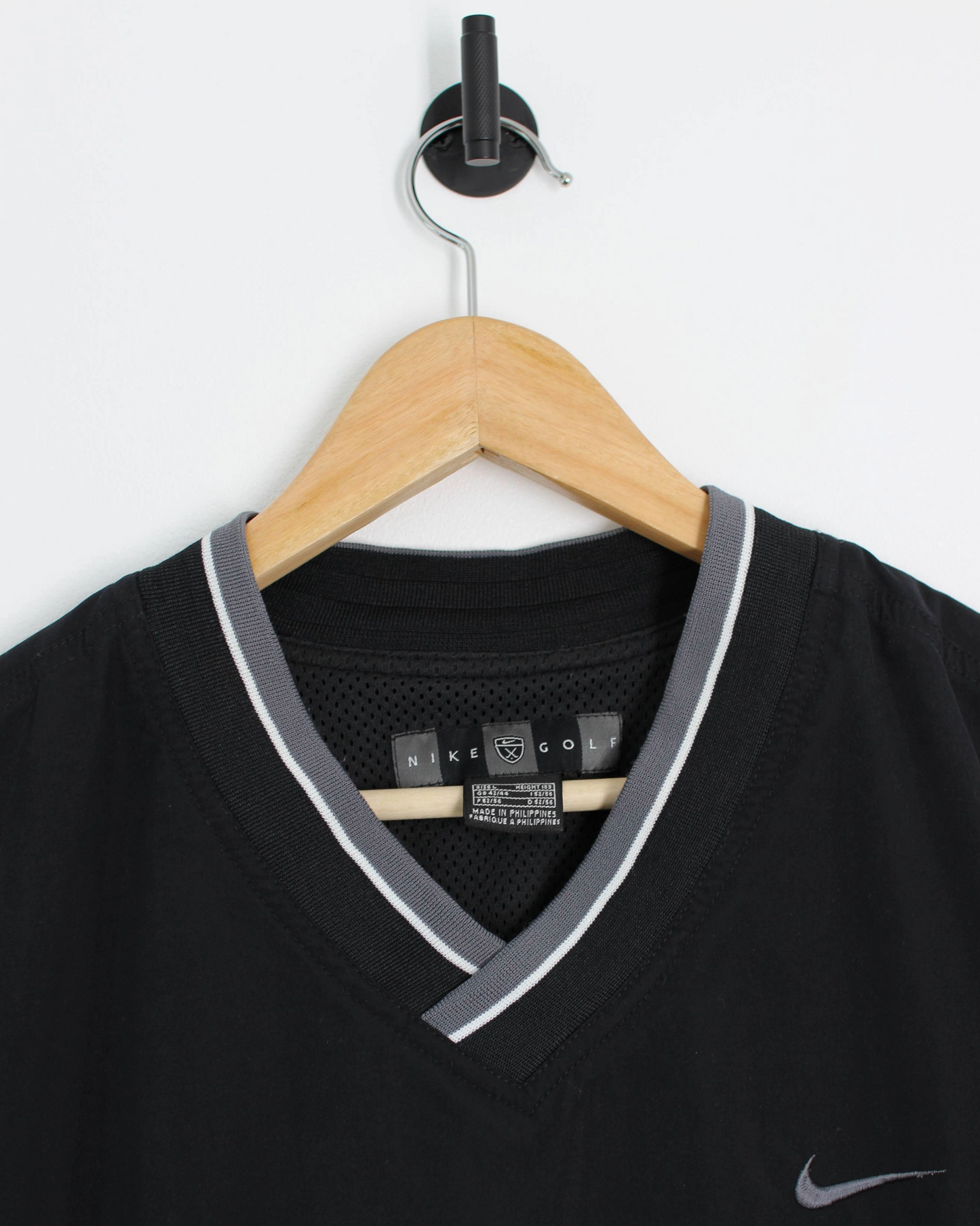 00s Nike Black/Grey V-Neck Windbreaker (L)