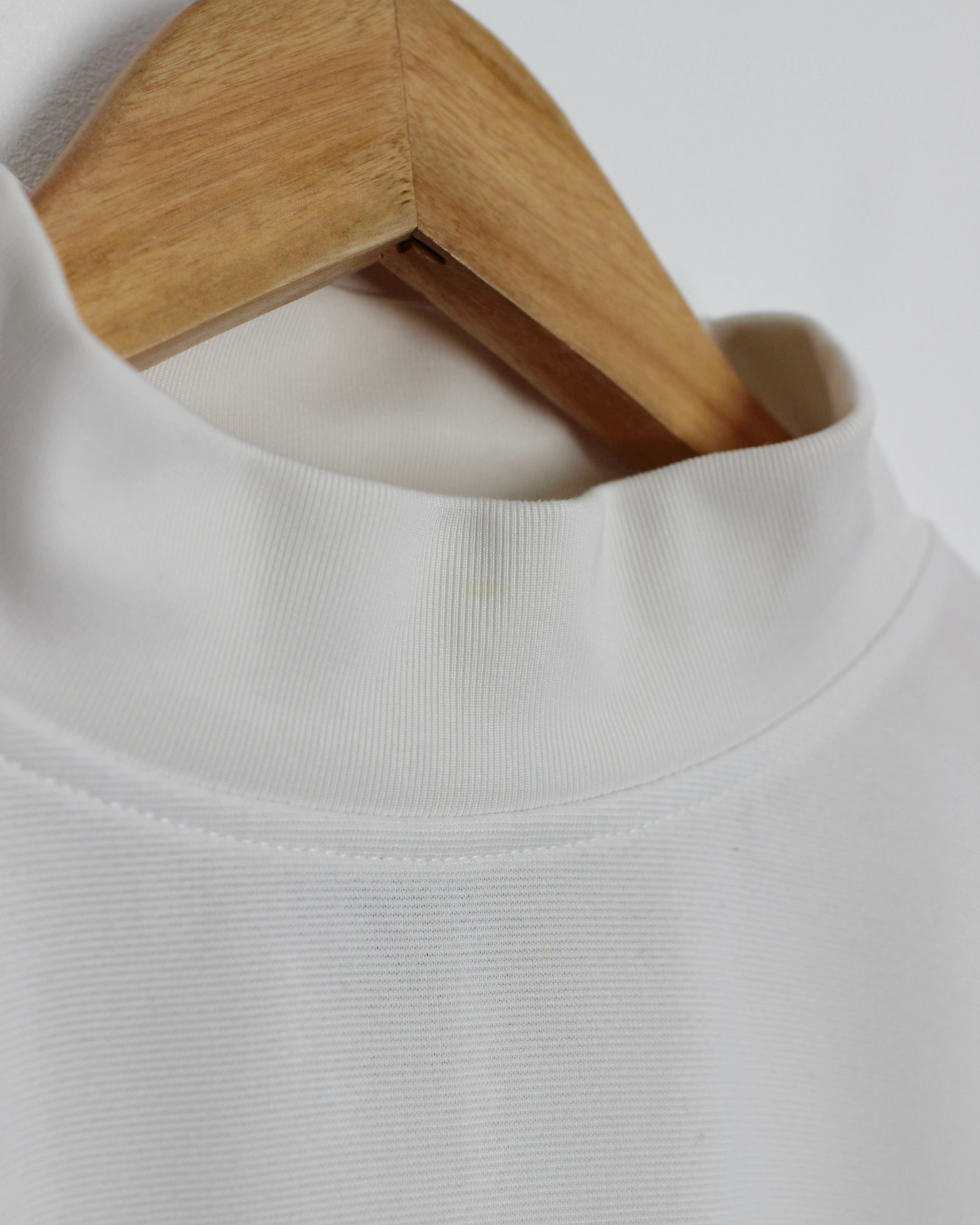 00s Foot-Joy White Long Sleeve Mock Neck Golf Shirt (L)