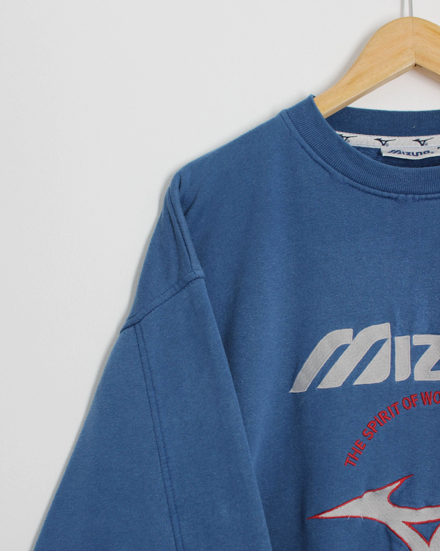 00s Mizuno ‘The Spirit Of World Sports’ Blue Crewneck Sweatshirt (M)