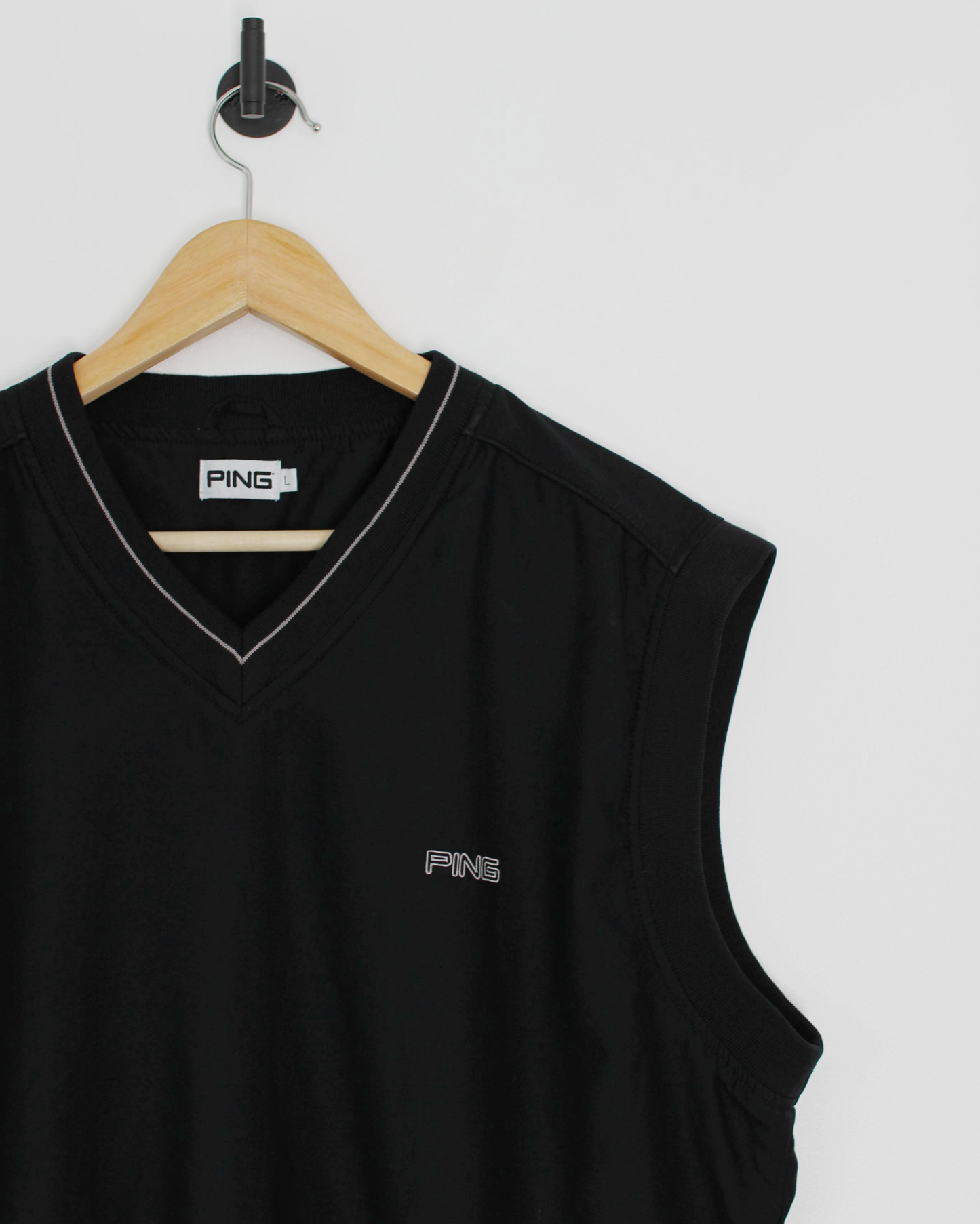 00s Ping Black Golf Vest (L)