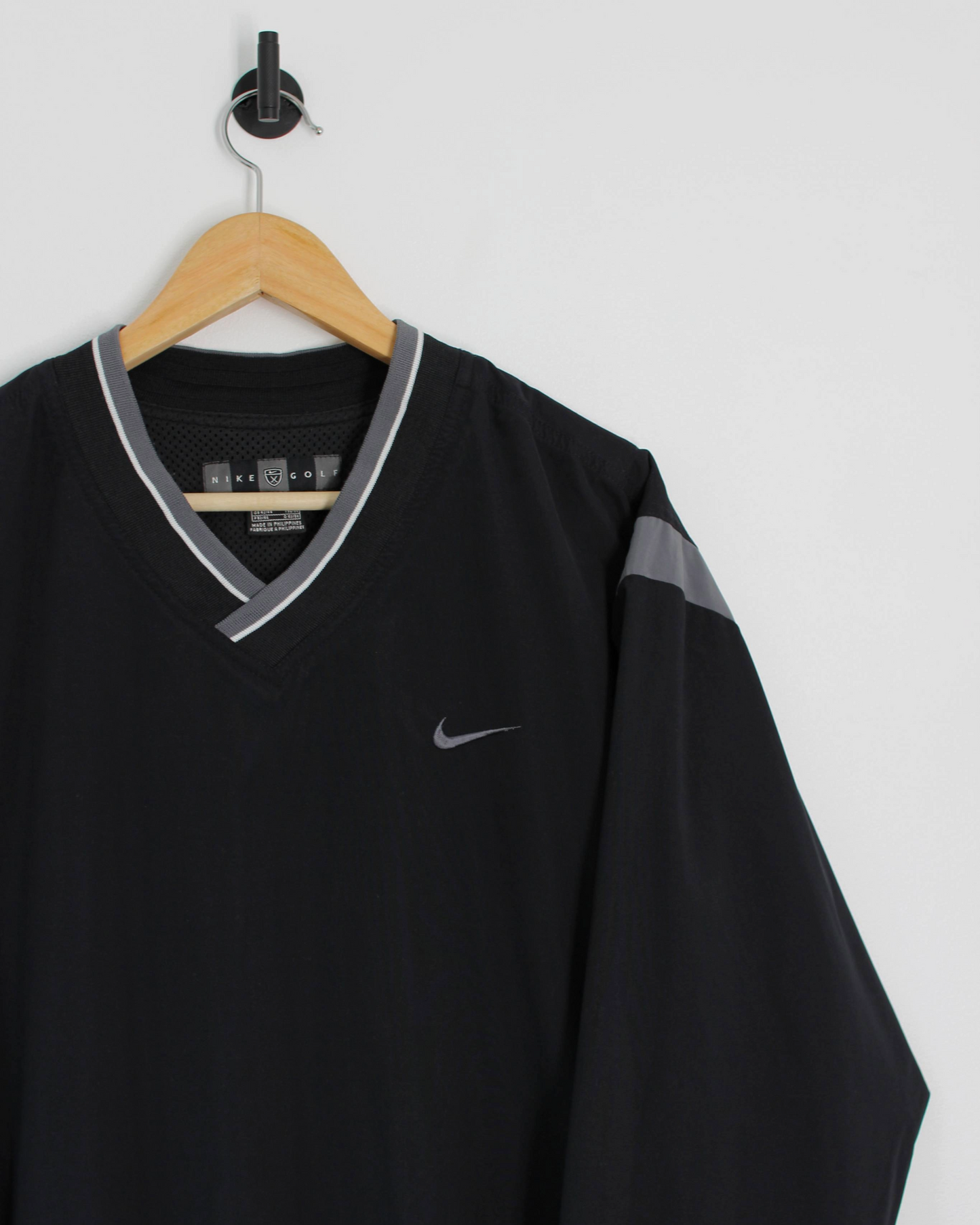 00s Nike Black/Grey V-Neck Windbreaker (L)