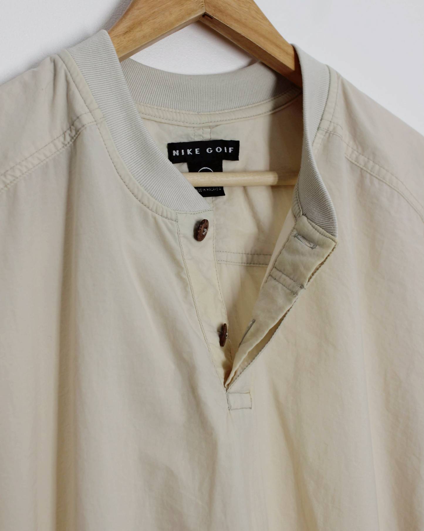 90s Nike Cream Buttoned Windbreaker (L)