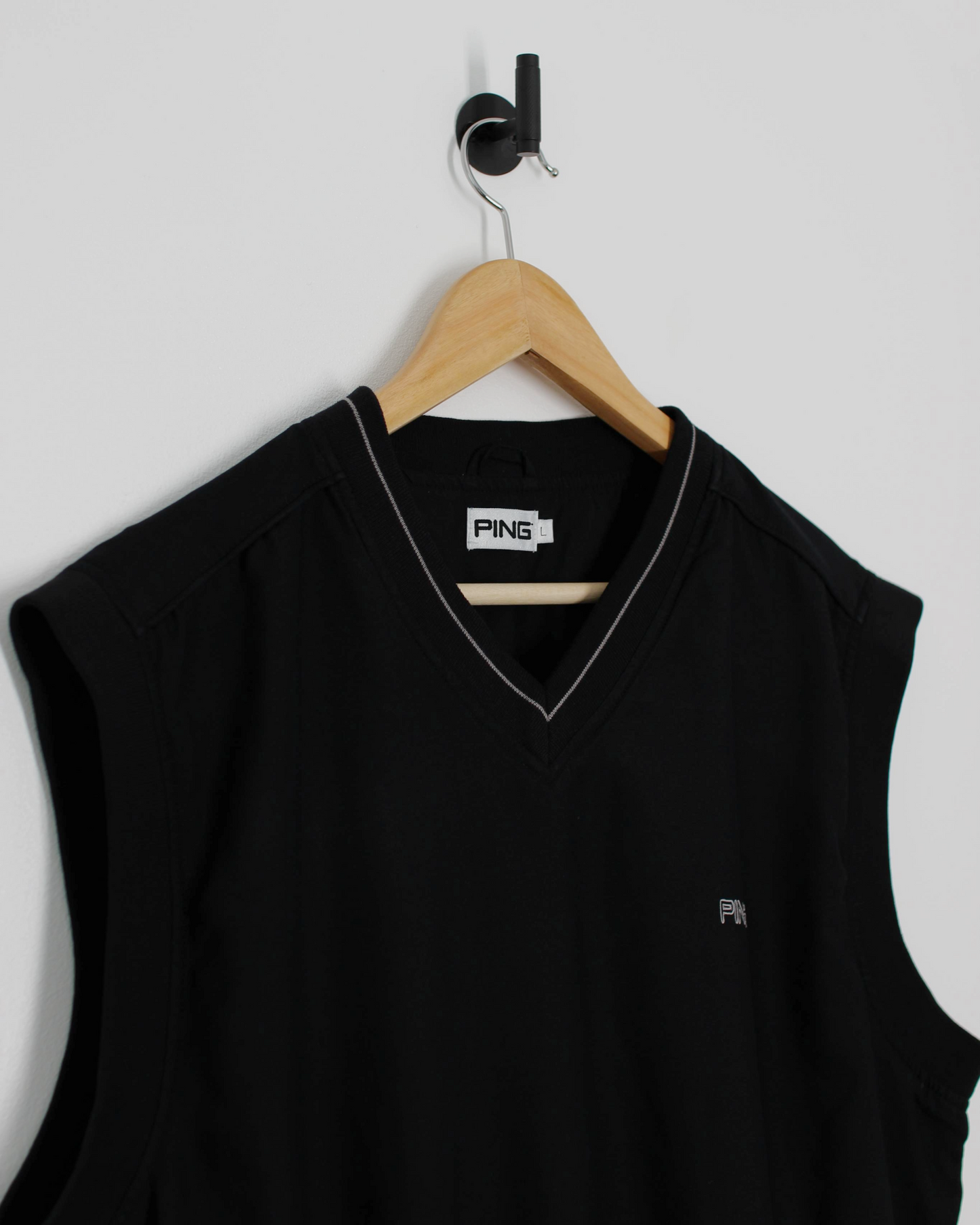 00s Ping Black Golf Vest (L)