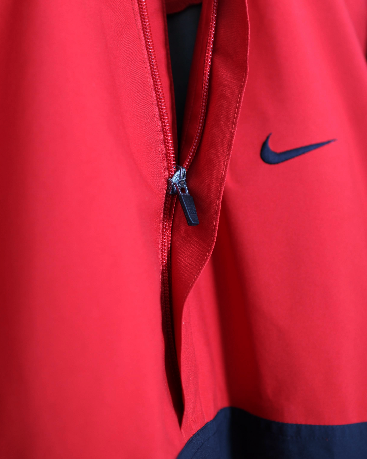 90s Nike Yin Yang Red/Black Half-Zip Windbreaker (L/XL)