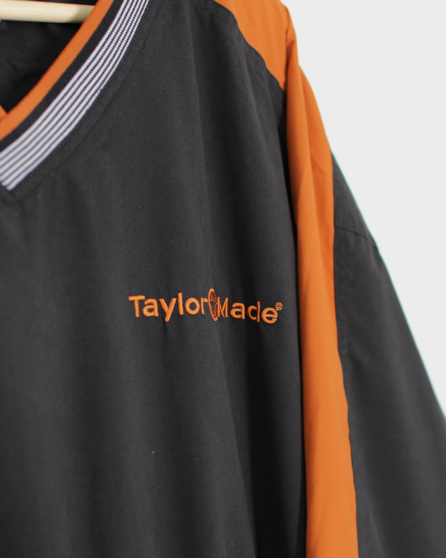 90s TaylorMade Black/Orange V-Neck Windbreaker (L)