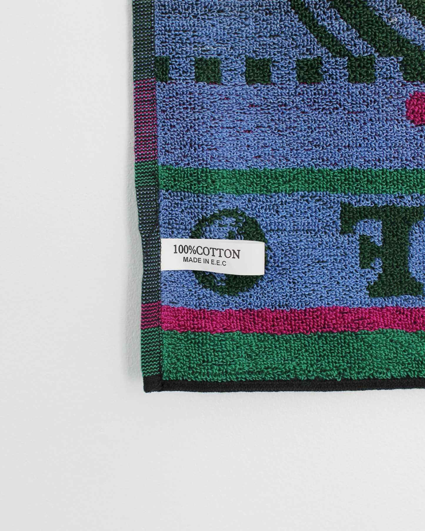 90s Abstract Green/Blue/Pink Golf Towel