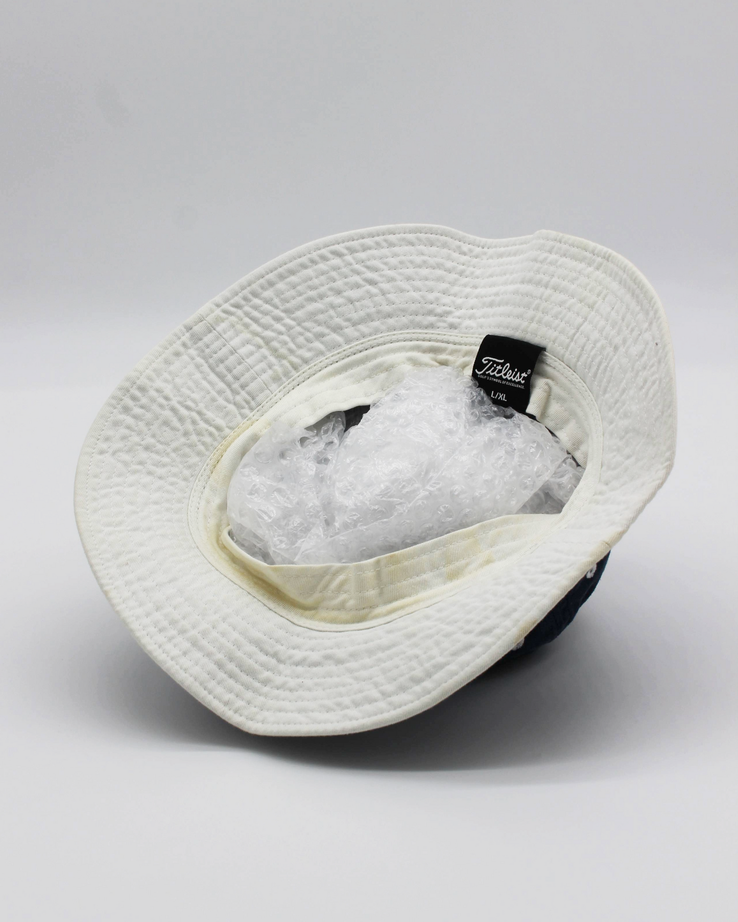 00s Titleist Navy/White Bucket Hat (L/XL)