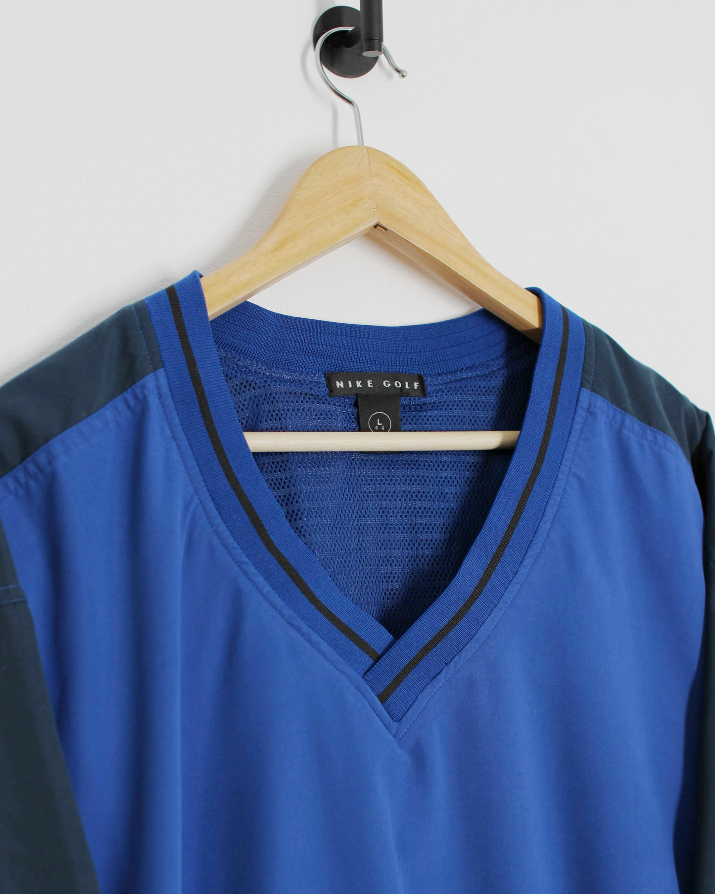 90s Nike Blue/Black V-Neck Windbreaker (L)