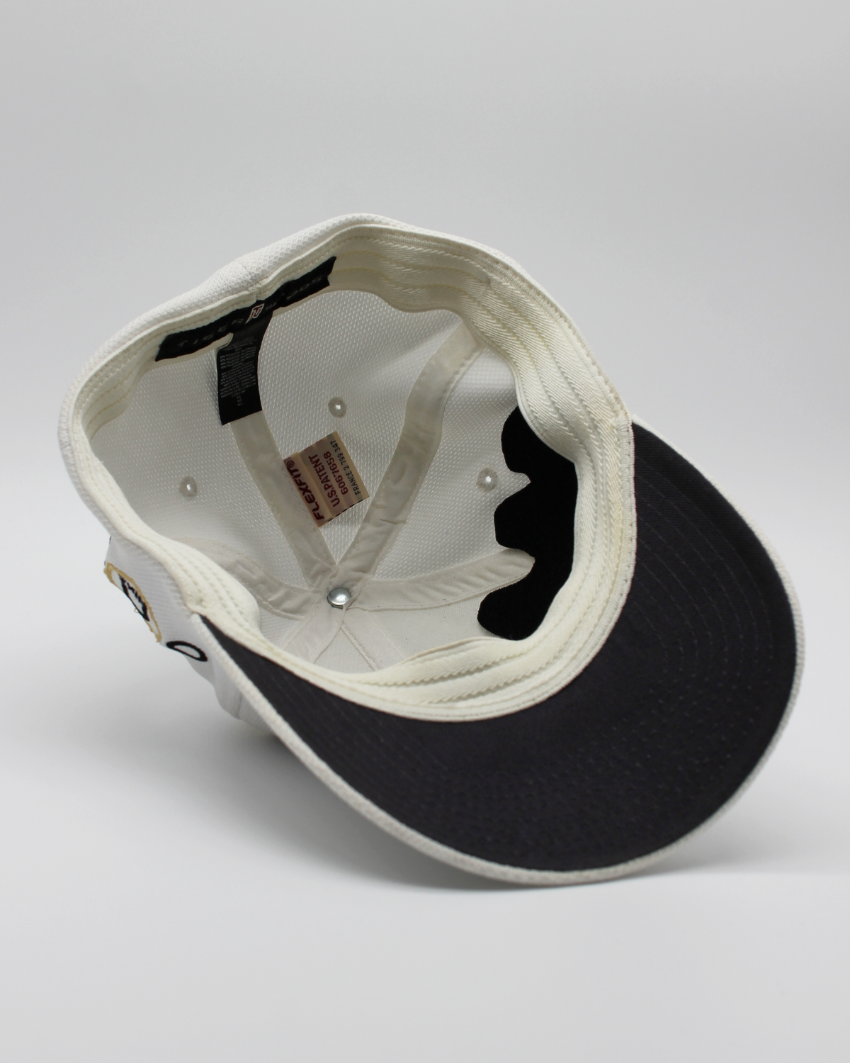 00s Nike Tiger Woods ‘TW’ Logo One White Cap