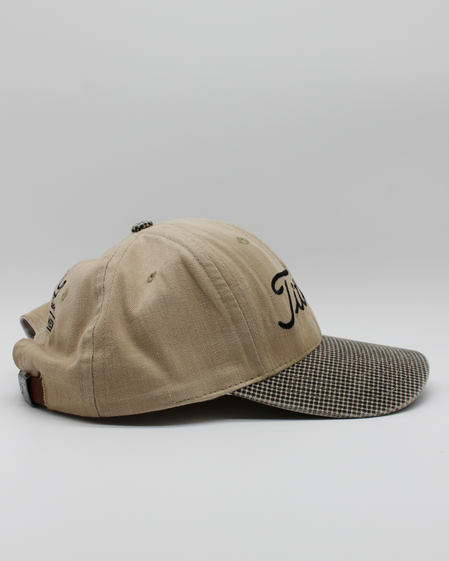90s Titleist Scotty Cameron Beige & Black Cap