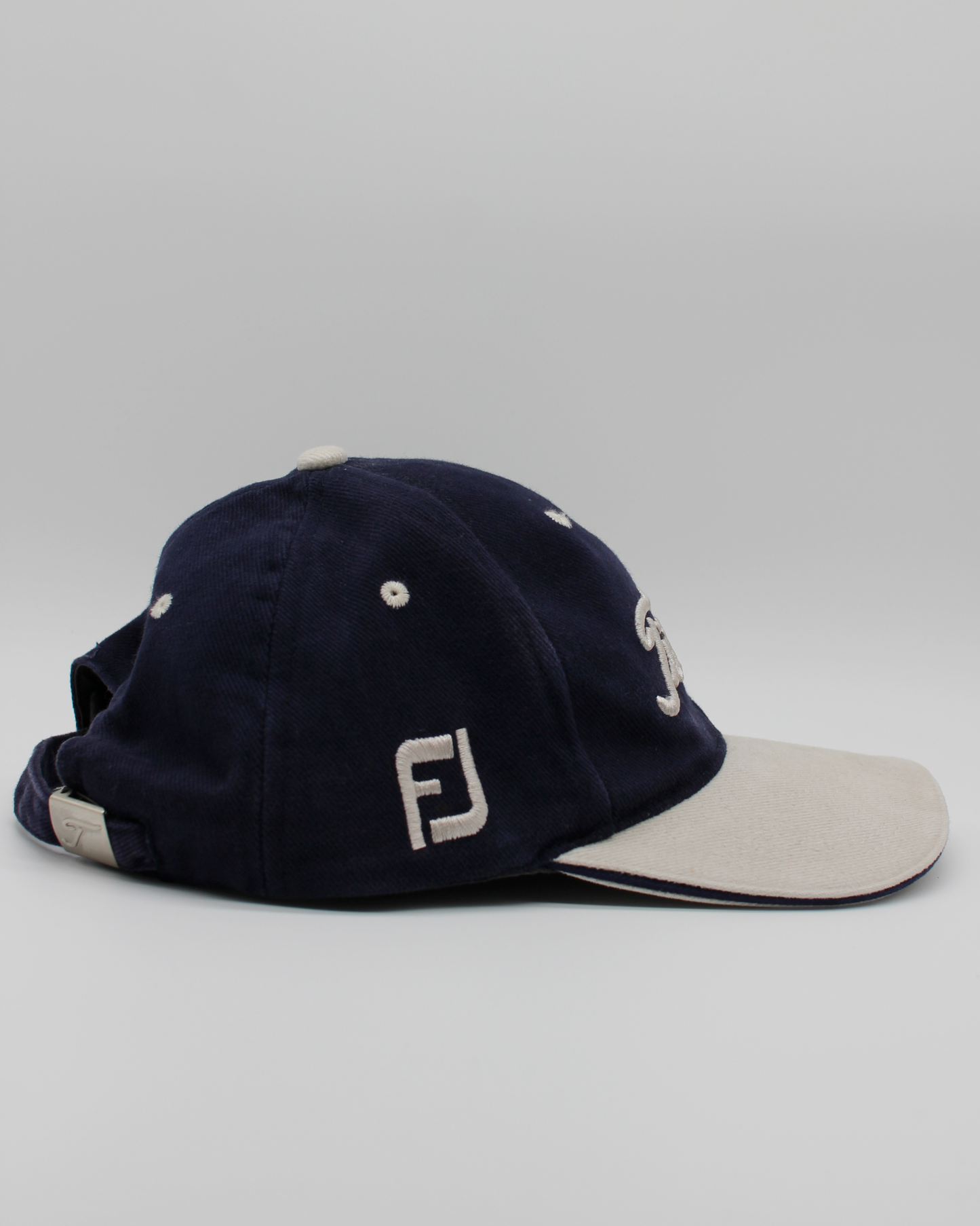 00s Titleist Navy & Cream Two Tone Cap (S)