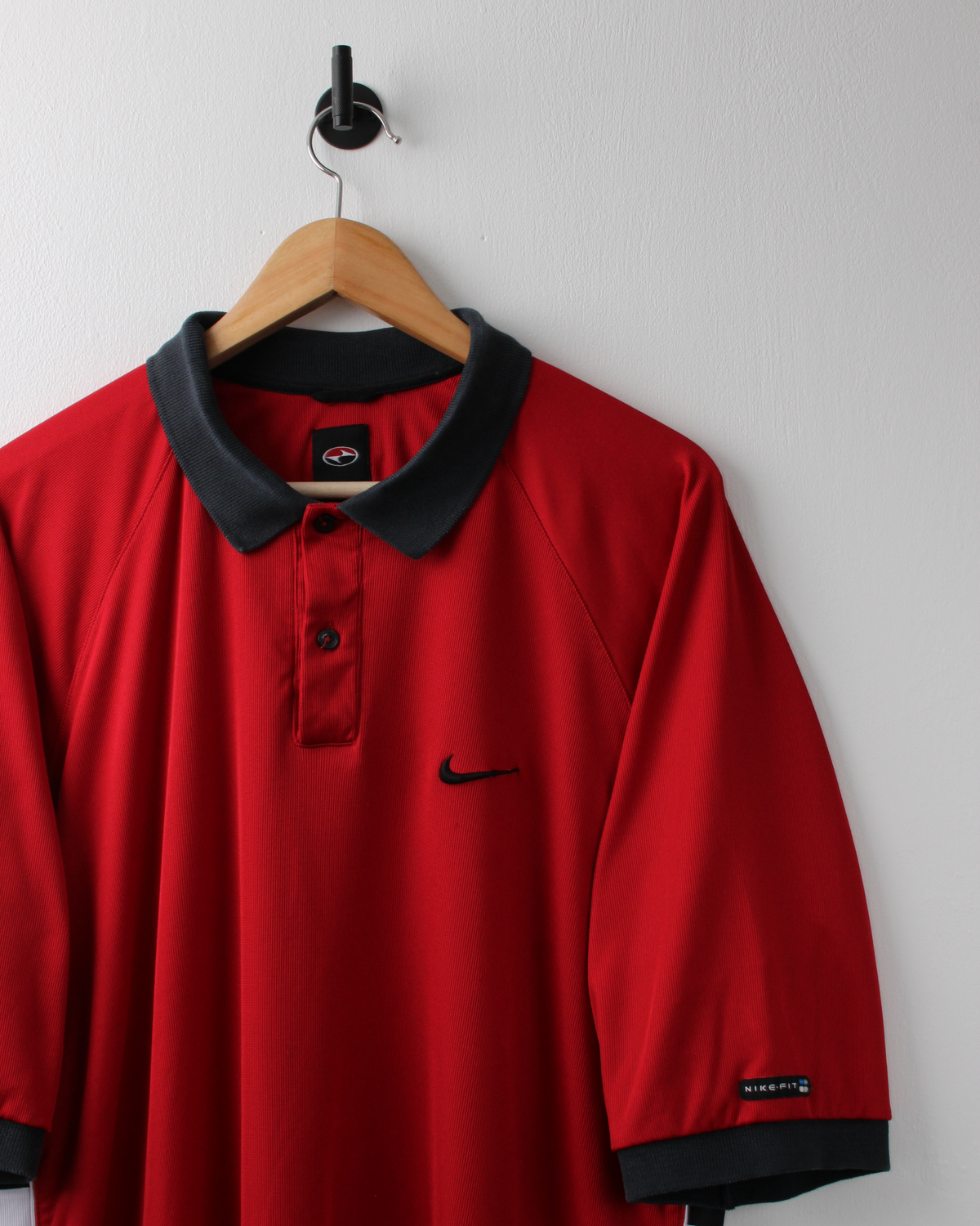 90s Nike Tiger Woods Yin Yang Red & Black Polo (XL)