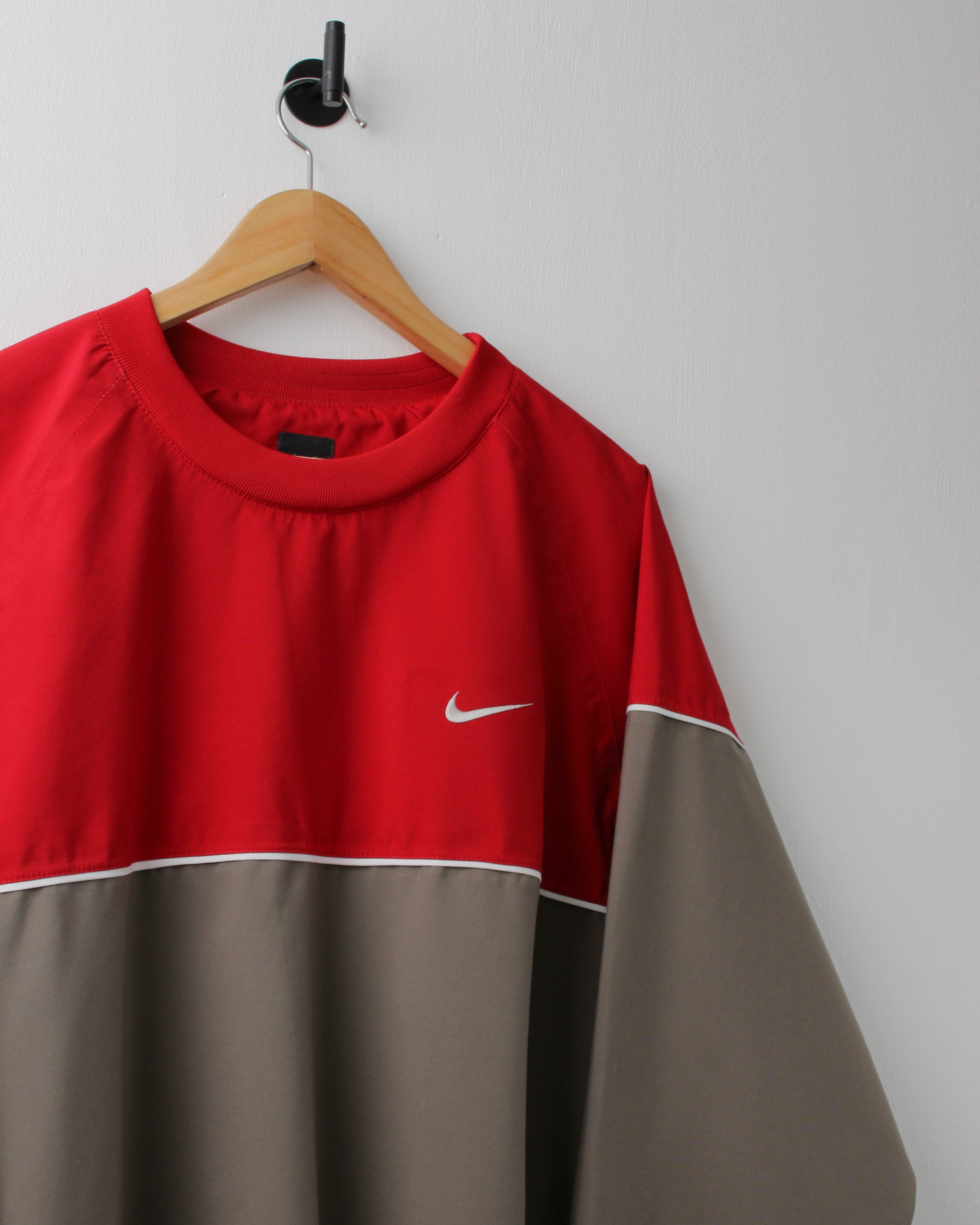 90s Nike Tiger Woods Yin Yang Red & Grey Windbreaker (L)