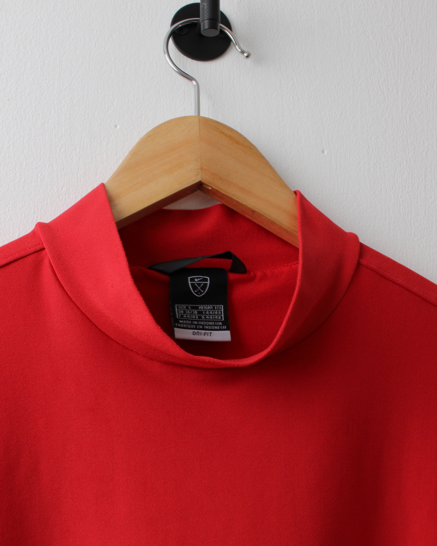 00s Nike Red Mock Neck Golf Top (S)