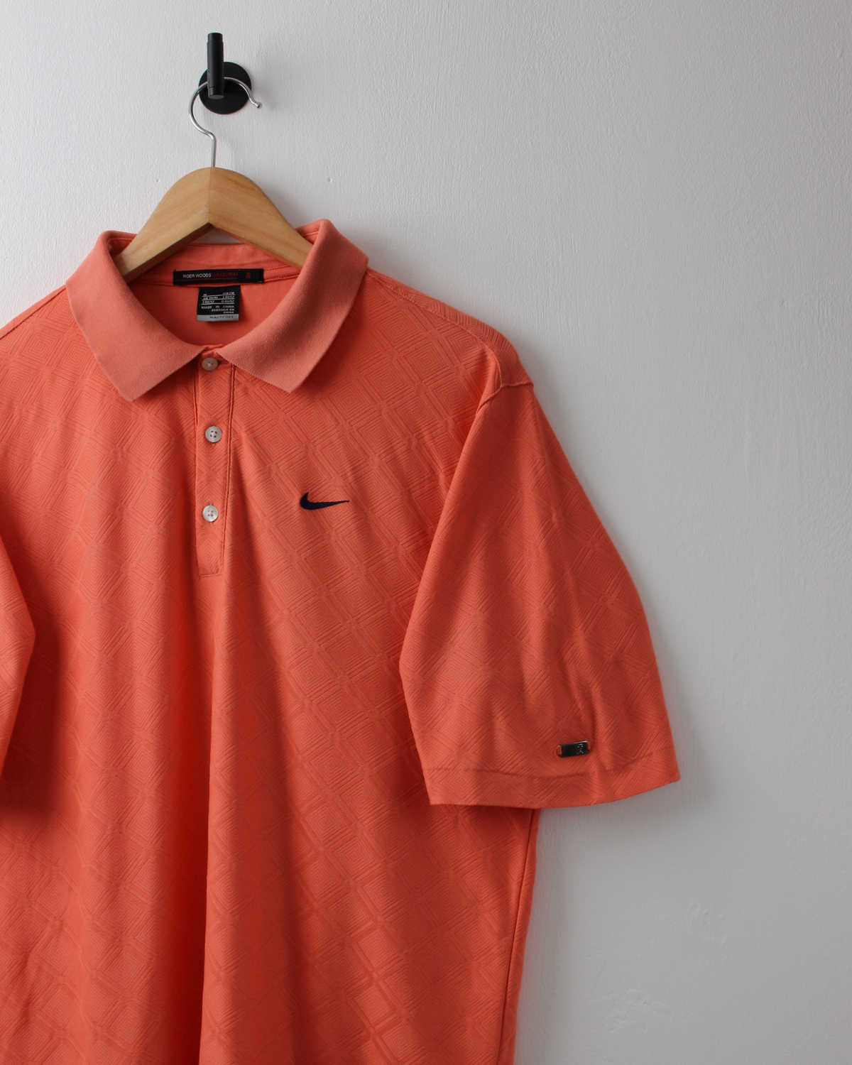 00s Nike Tiger Woods Peach Diamond Pattern Polo (S)