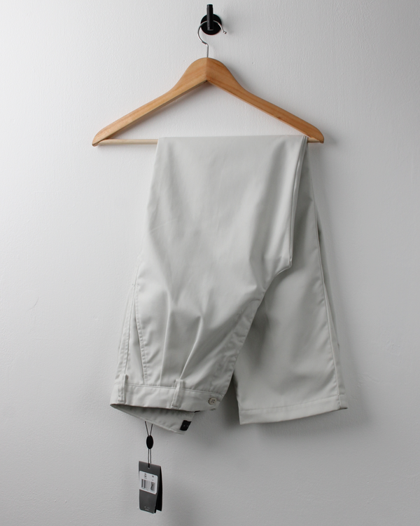 00s Nike Golf Cream Pleated Golf Trousers with Tags (30W 30L)