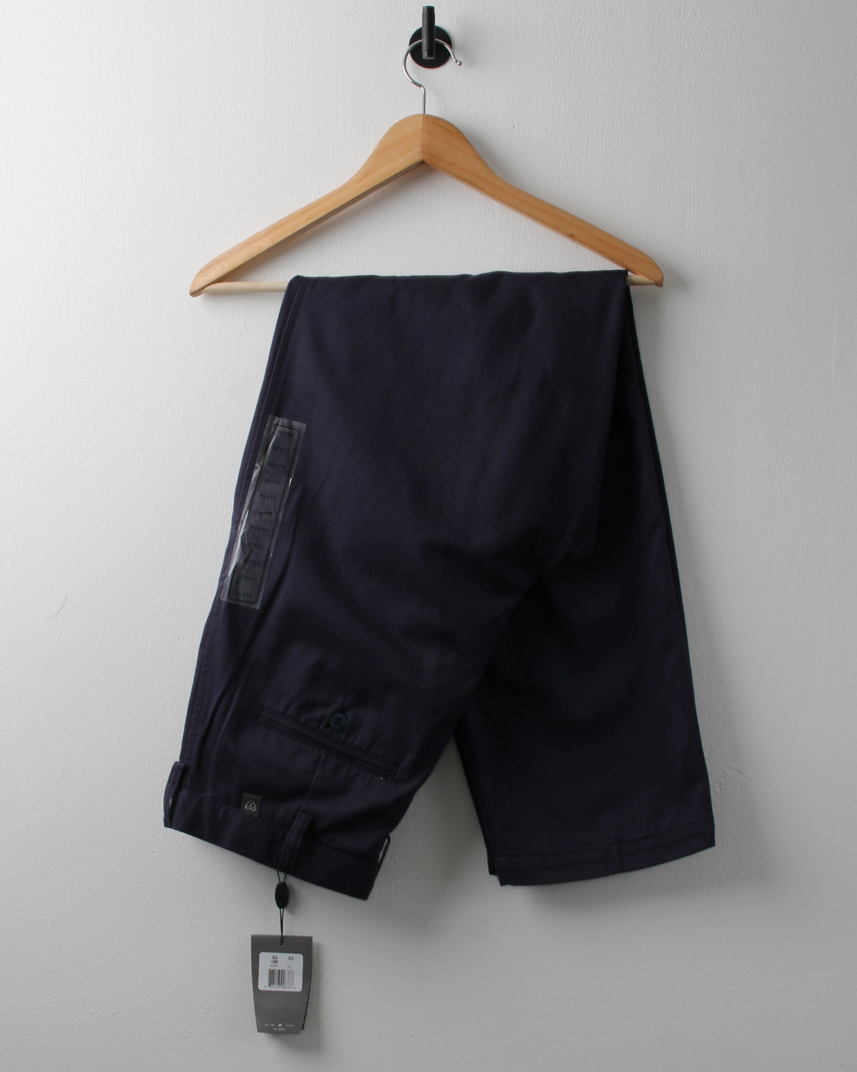 00s Nike Golf Navy Pleated Golf Trousers with Tags (32W 32L)
