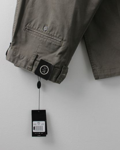 90s Nike Khaki Pleated Golf Trousers (30W 34L)