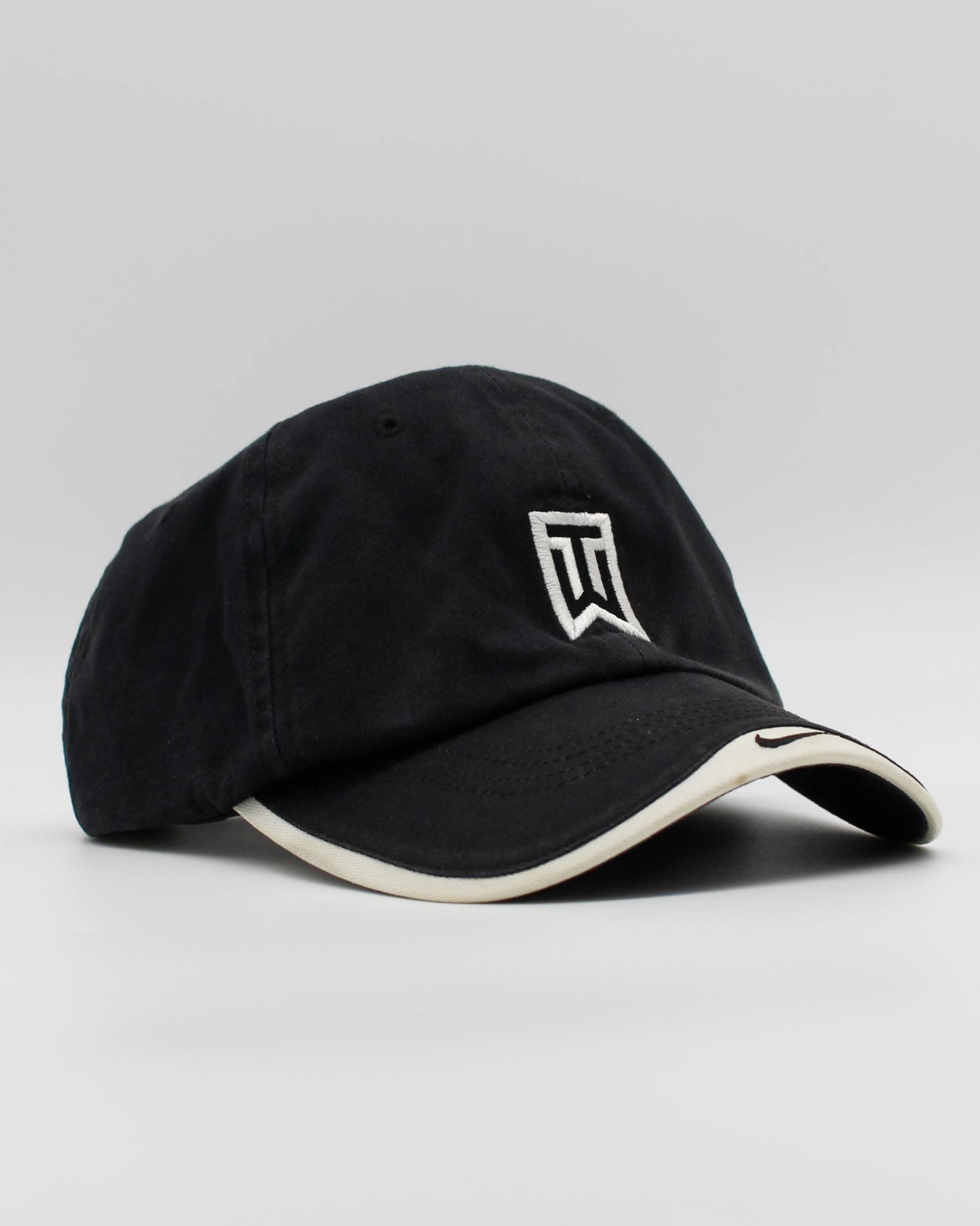 00s Nike Tiger Woods Black/White Cap