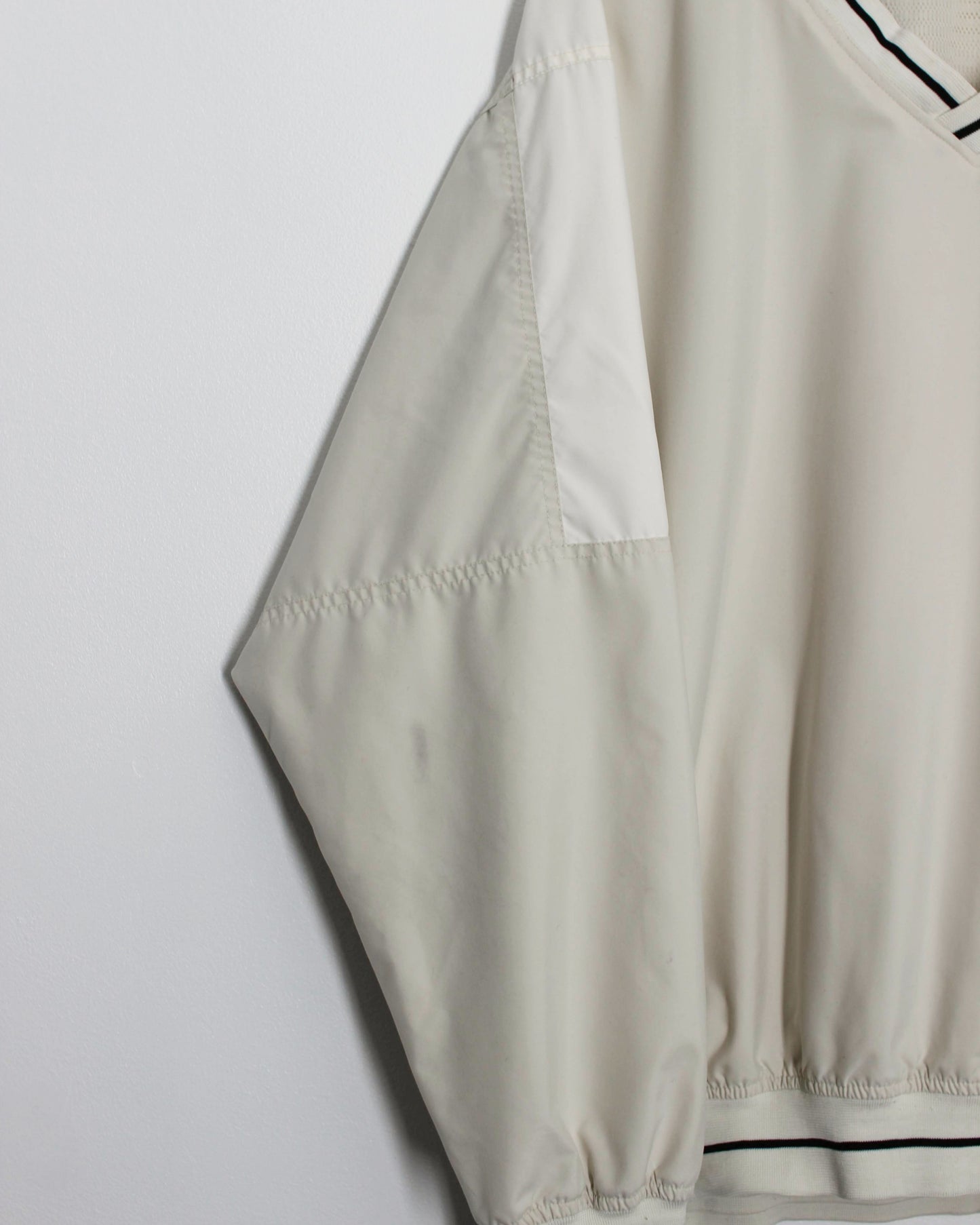 90s Nike Cream/White V-Neck Windbreaker (XL)