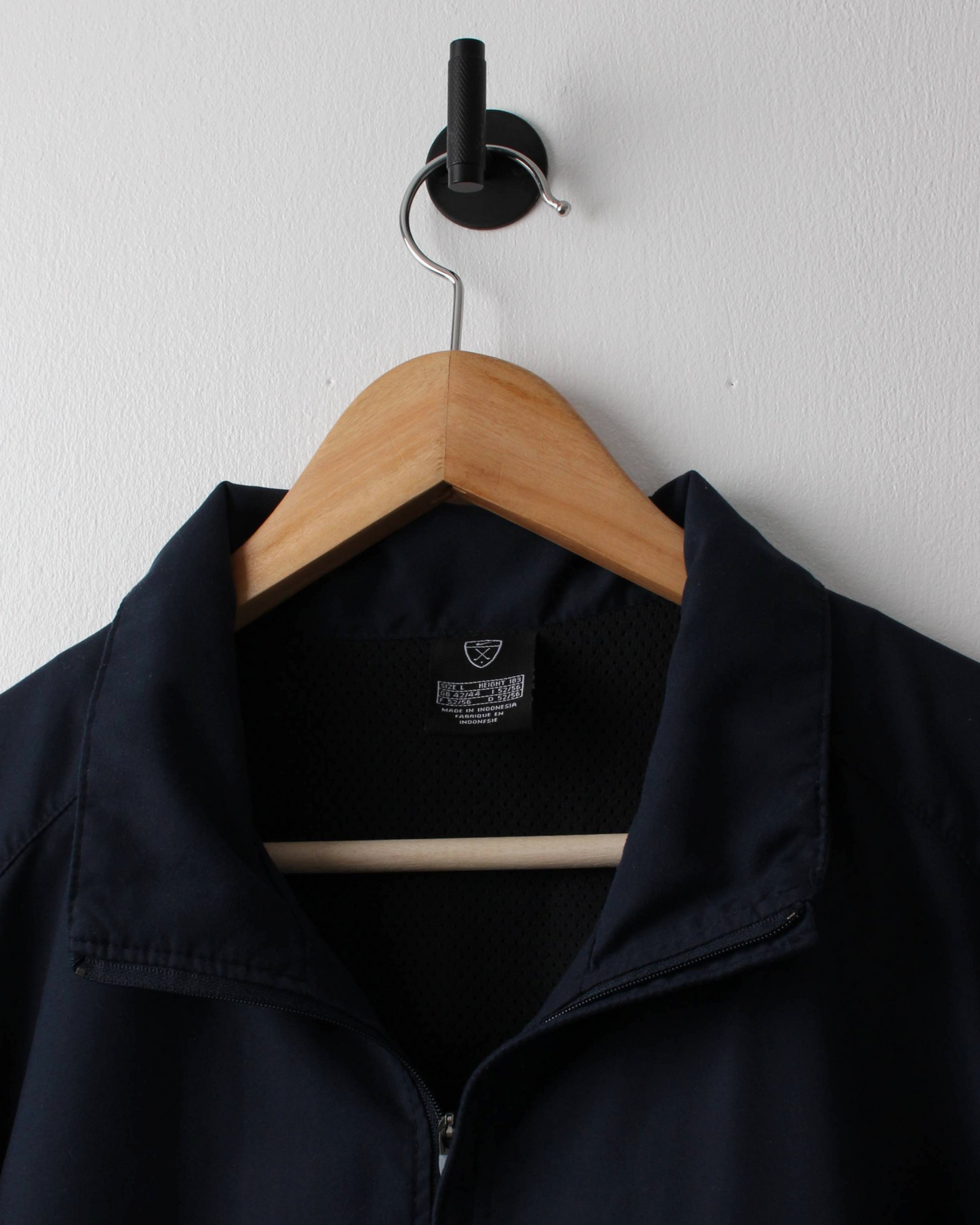 00s Nike Shield Logo Navy Short Sleeve Windbreaker (L)