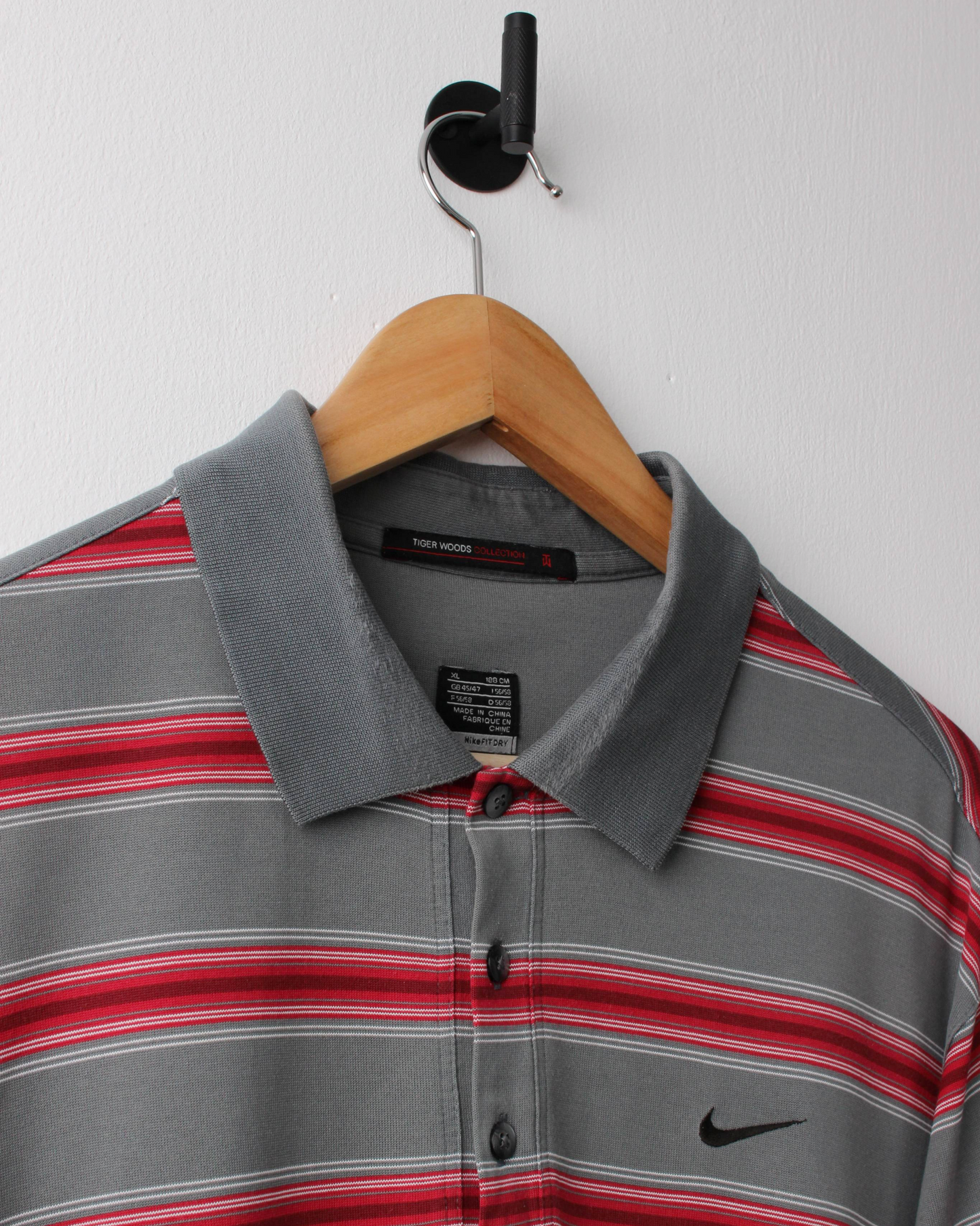 00s Nike Tiger Woods Grey & Red Striped Polo (XL)