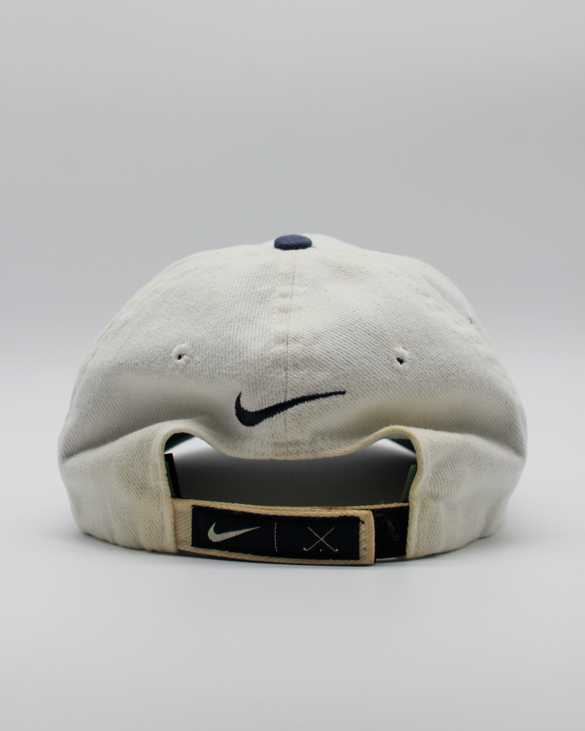 90s Nike White & Navy Two-Tone Cap