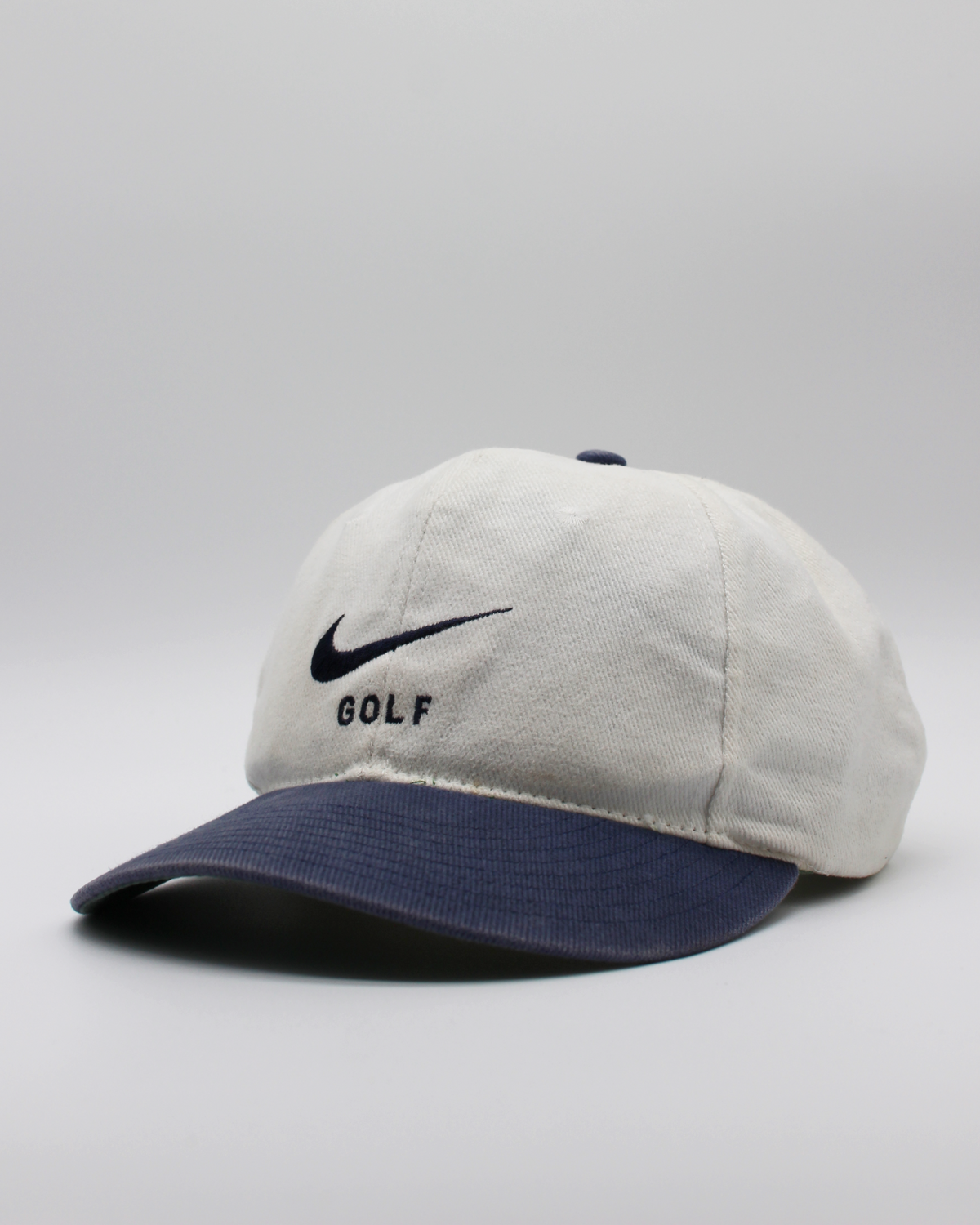 90s Nike White & Navy Two-Tone Cap