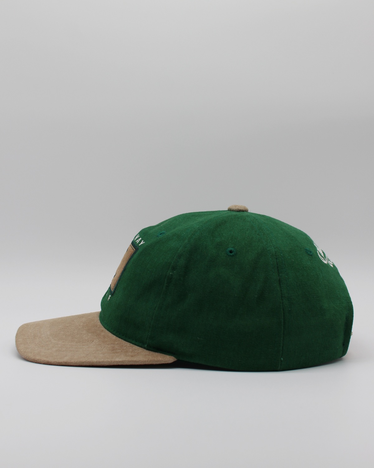 90s Callaway ‘C’ Logo Green & Suede Golf Cap