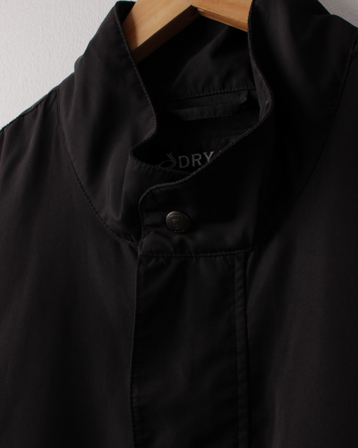 90s FootJoy TPC River’s Bend Black Windbreaker Golf Vest (L)